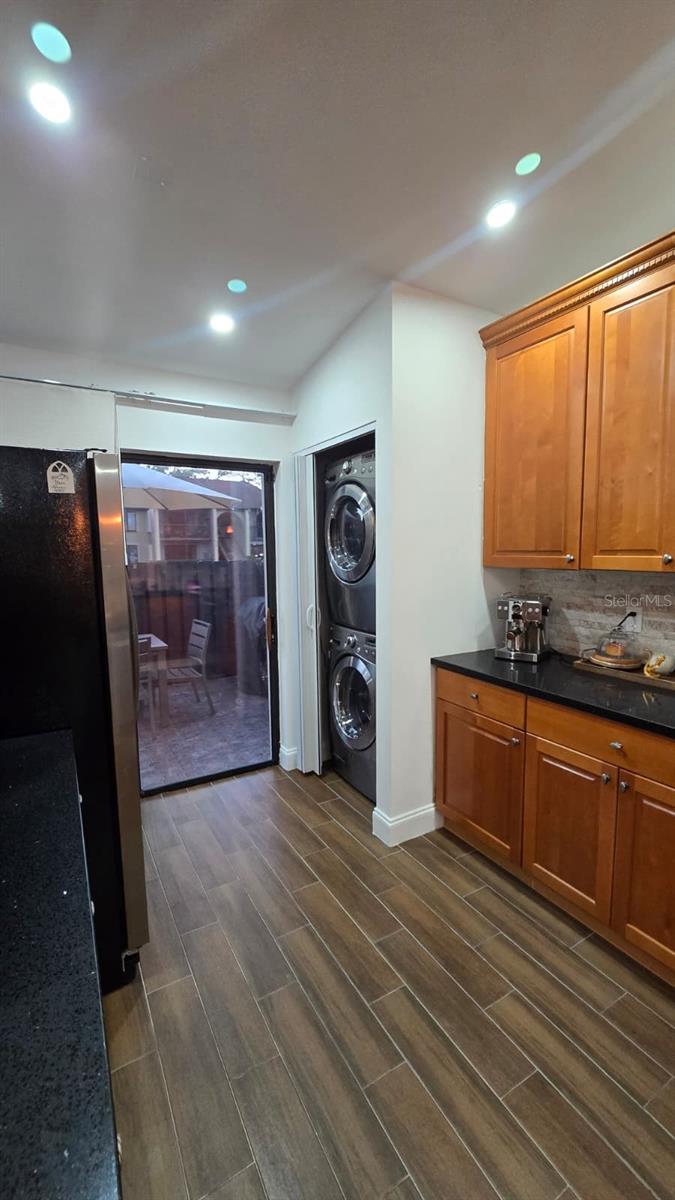 Image 10 of 29 For 716 Sunny Pine Way D