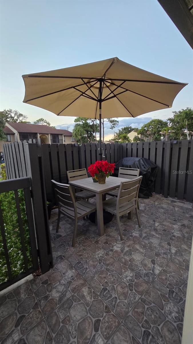 Image 21 of 29 For 716 Sunny Pine Way D