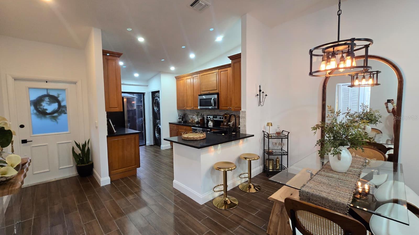 Image 6 of 29 For 716 Sunny Pine Way D