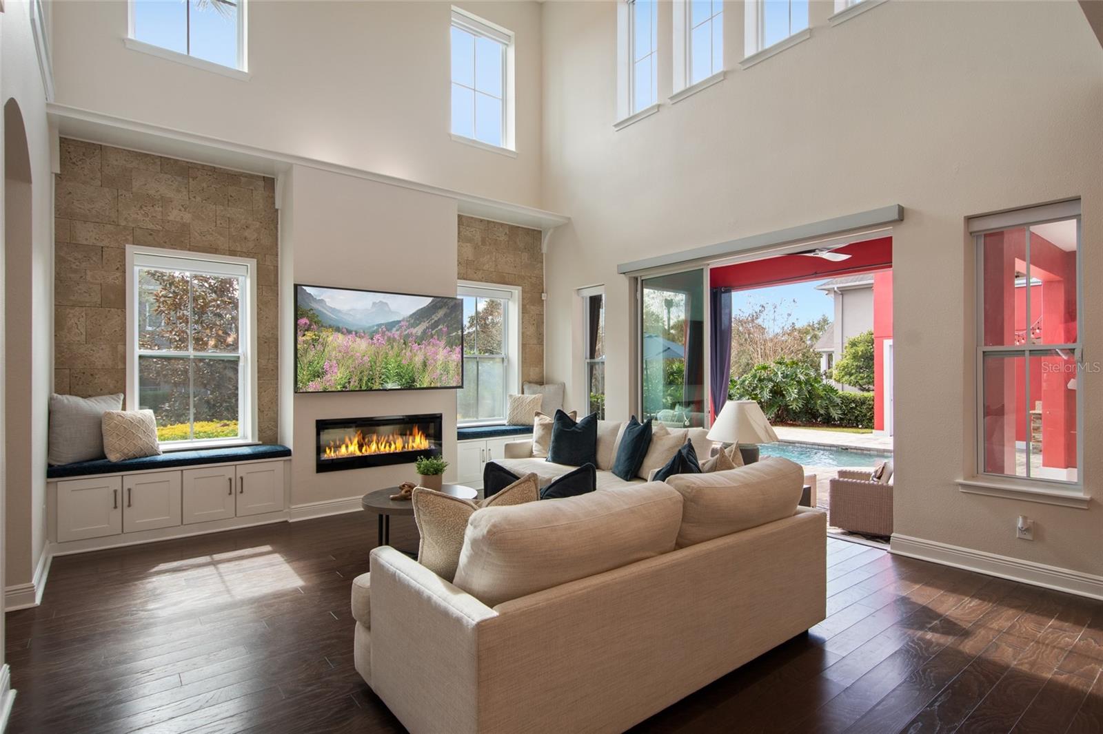 Image 21 of 97 For 13866 Walcott Avenue