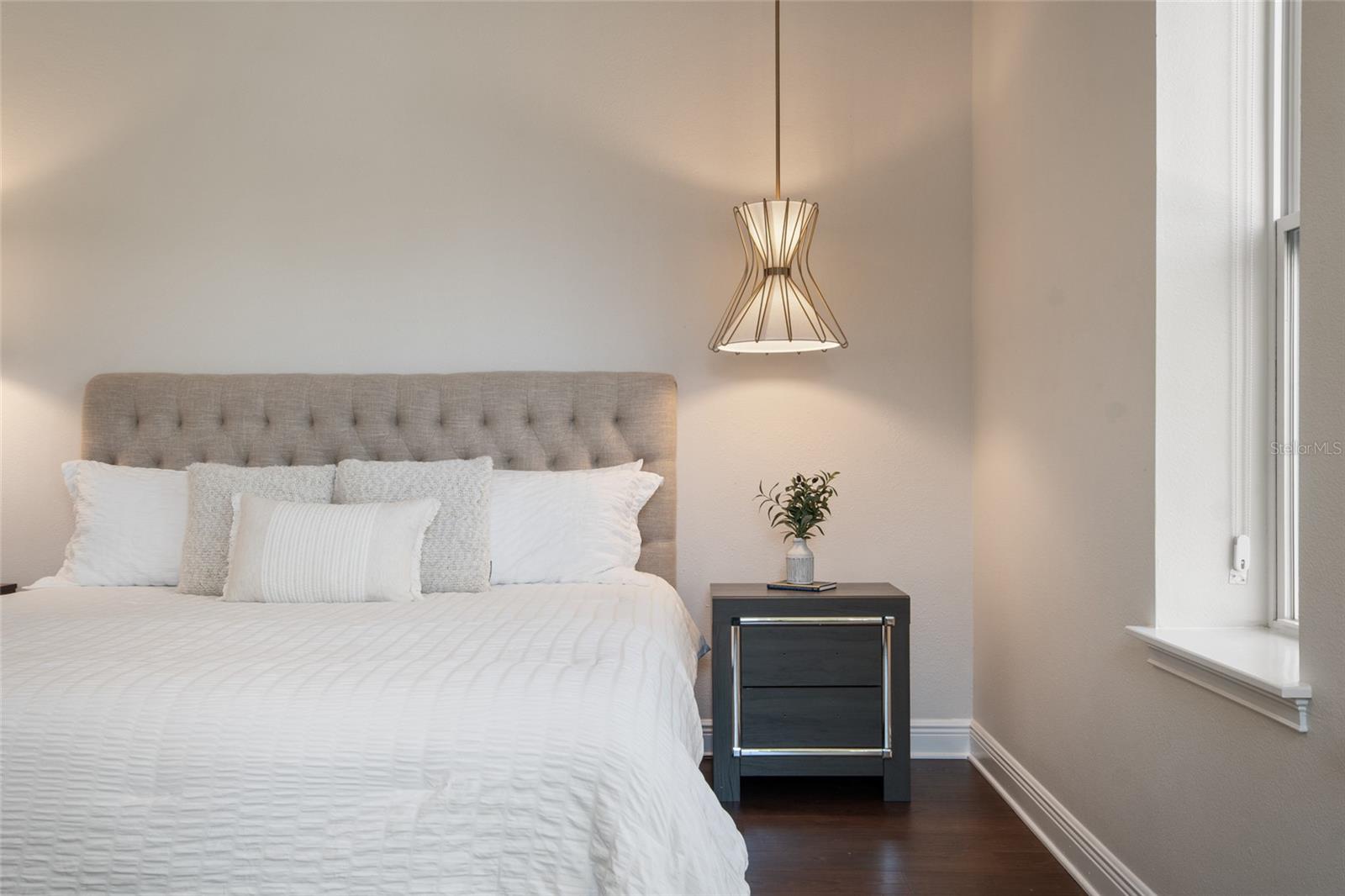 Image 35 of 97 For 13866 Walcott Avenue