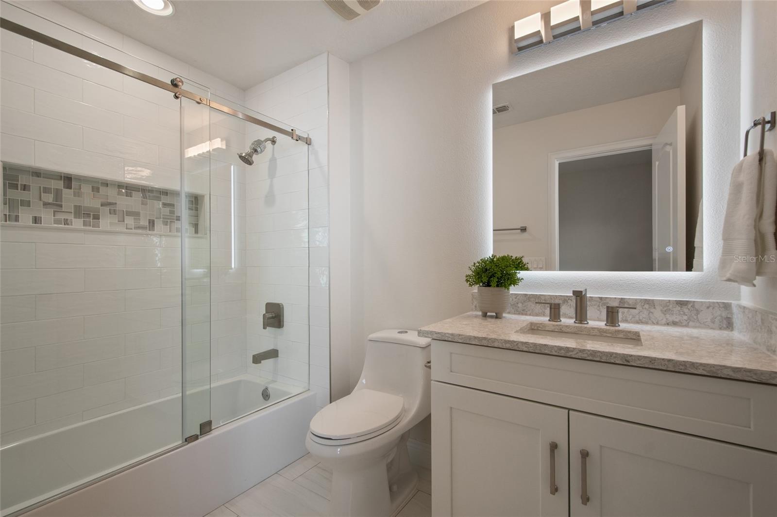 Image 47 of 97 For 13866 Walcott Avenue