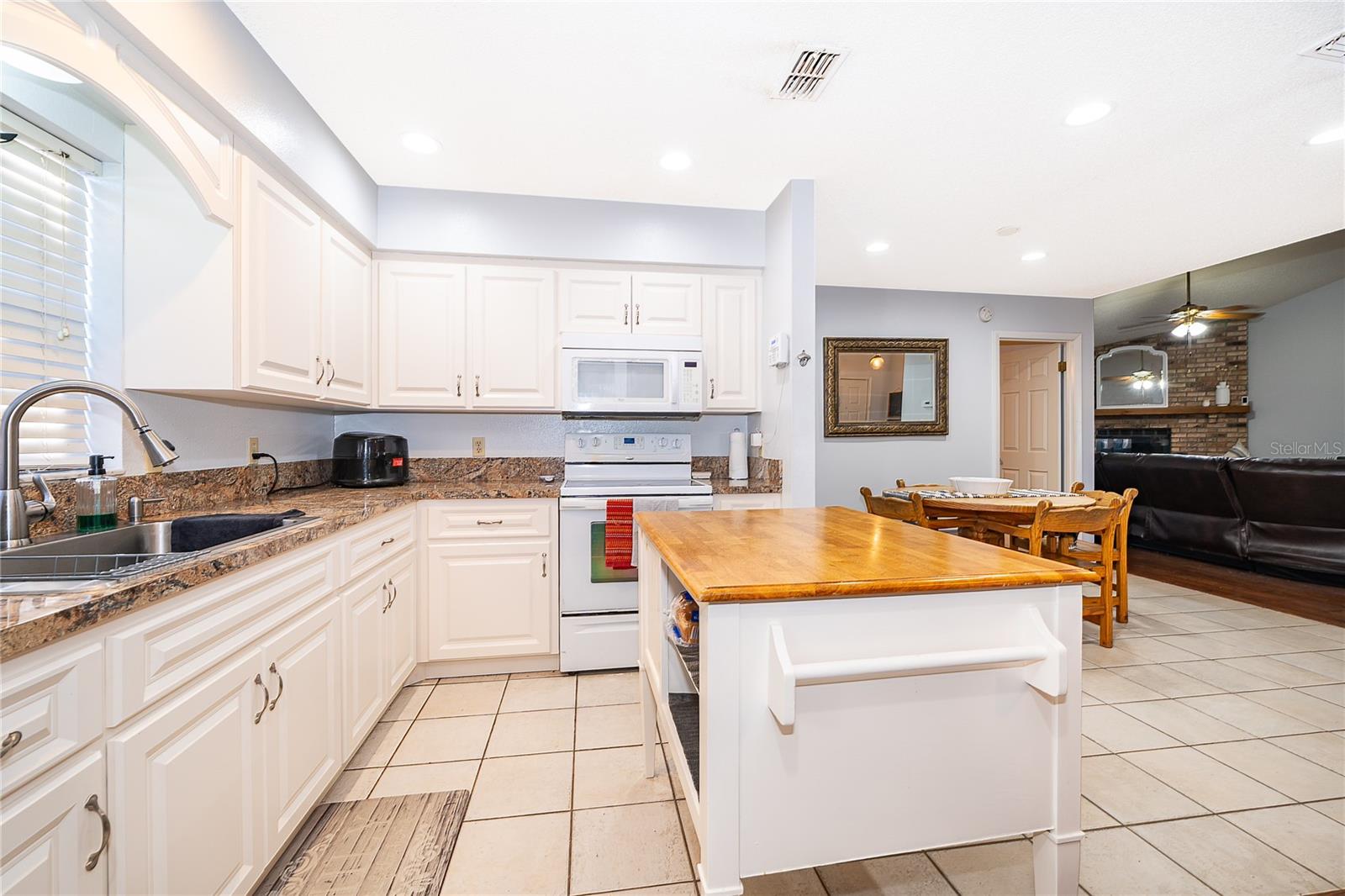 Image 10 of 33 For 1663 Spicewood Lane