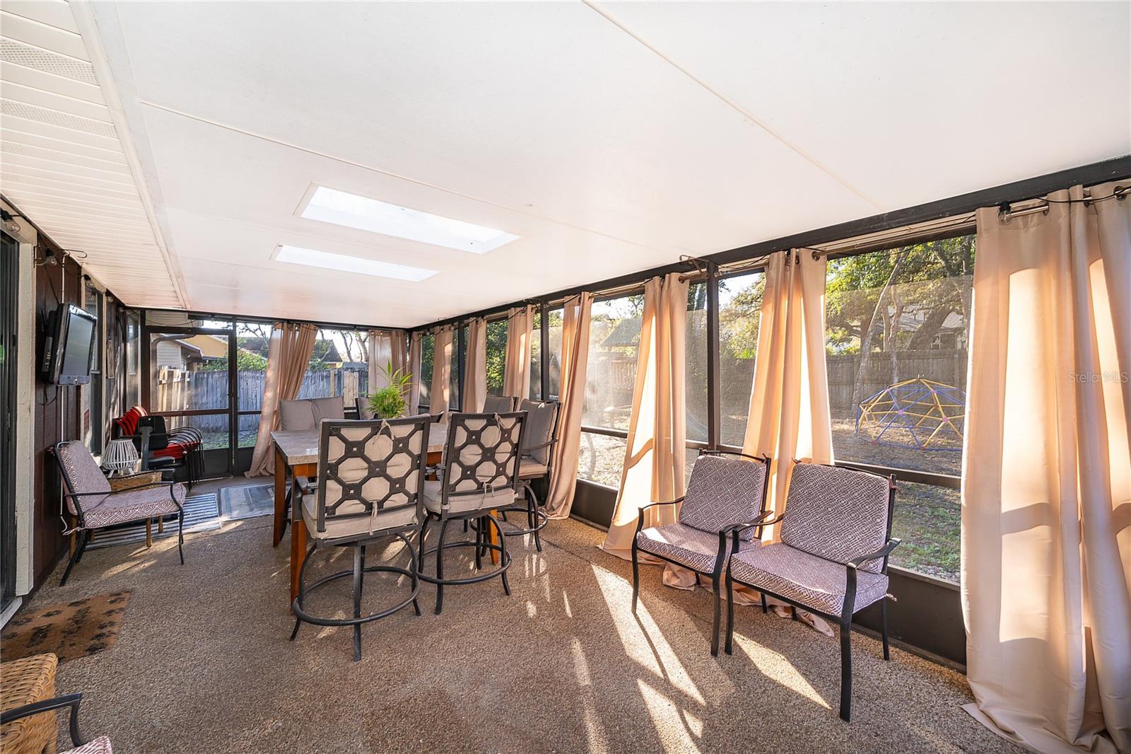 Image 25 of 33 For 1663 Spicewood Lane