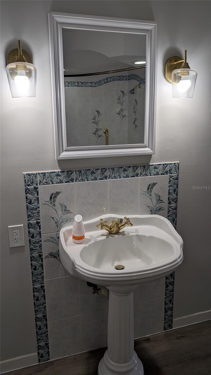 Image 25 of 39 For 8101 Via Bonita