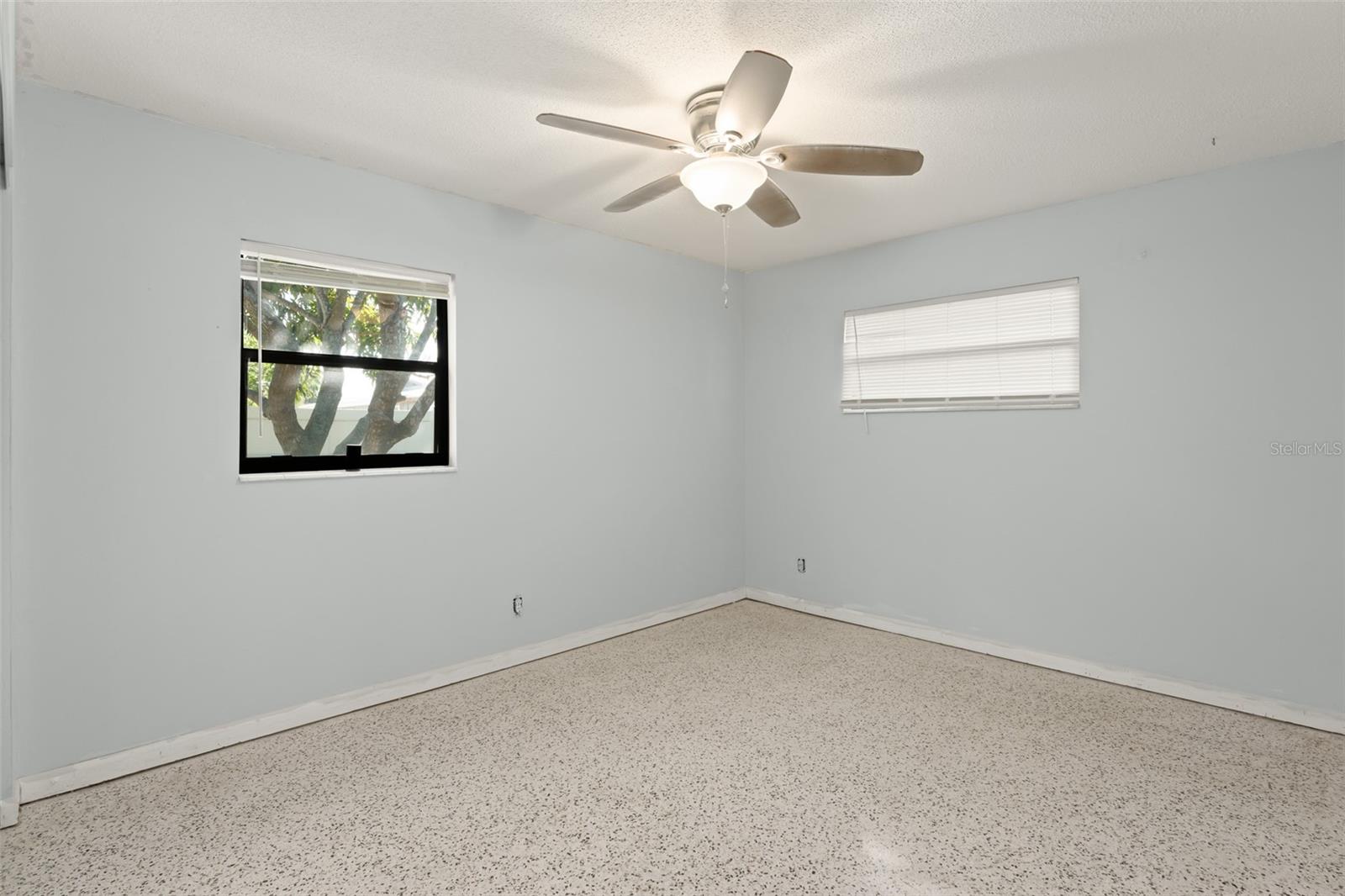 Image 19 of 37 For 3013 Telka Lynn Drive