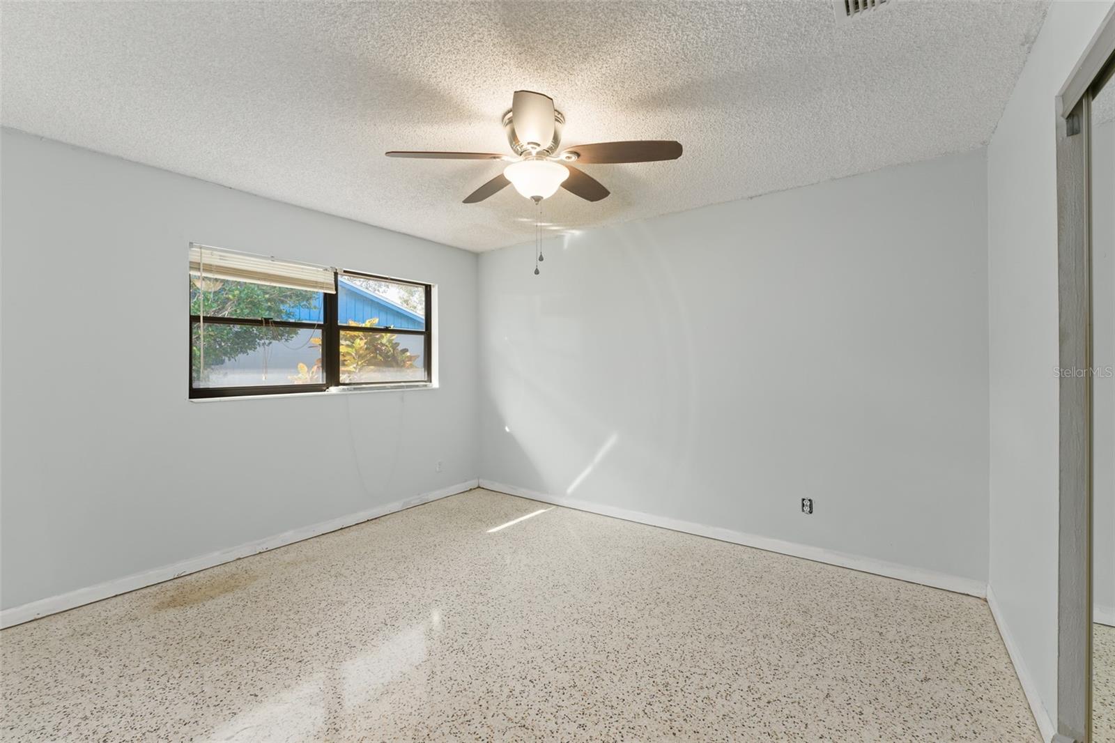 Image 22 of 37 For 3013 Telka Lynn Drive