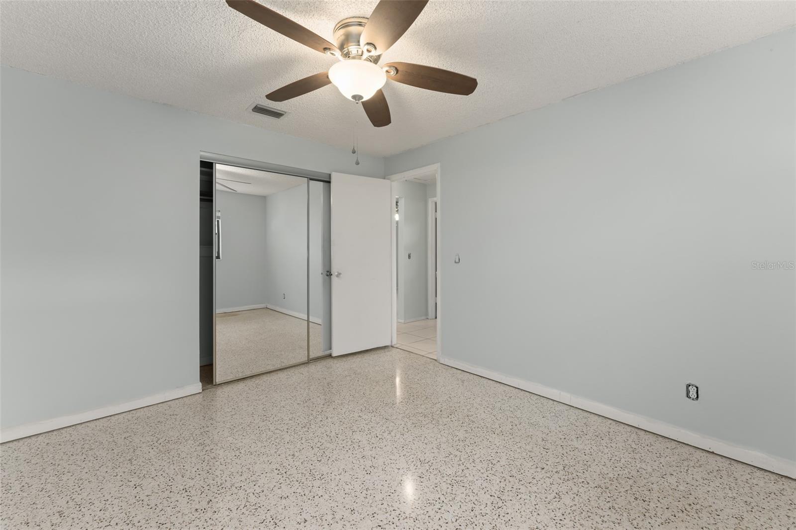 Image 23 of 37 For 3013 Telka Lynn Drive