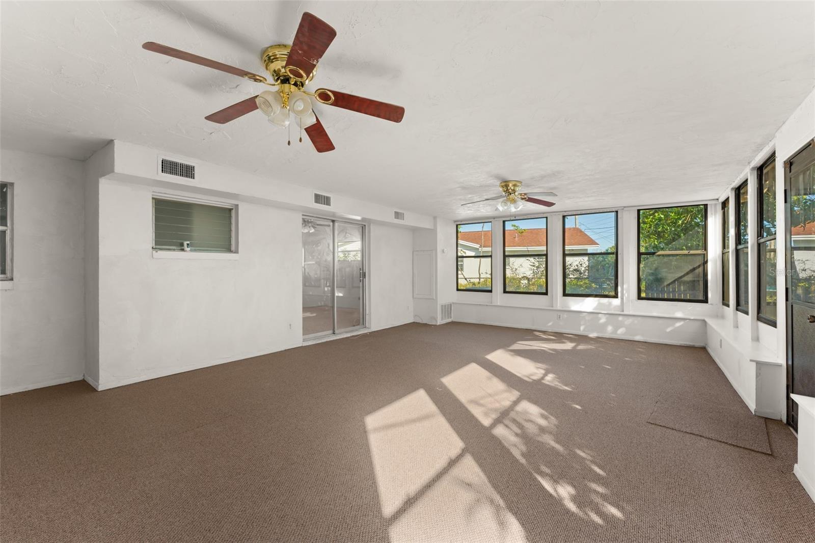 Image 30 of 37 For 3013 Telka Lynn Drive