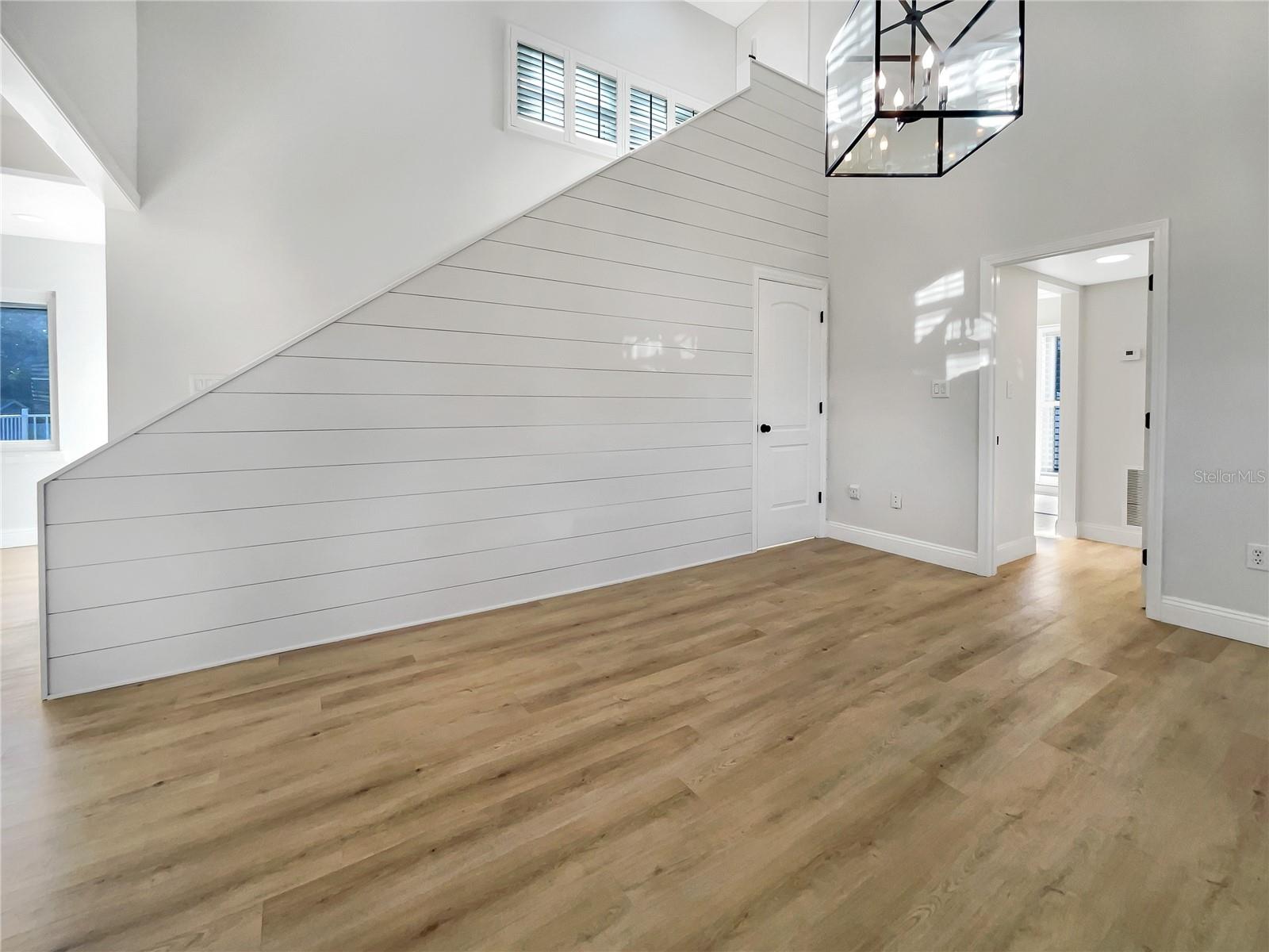 Image 4 of 28 For 7326 Shepherd Street