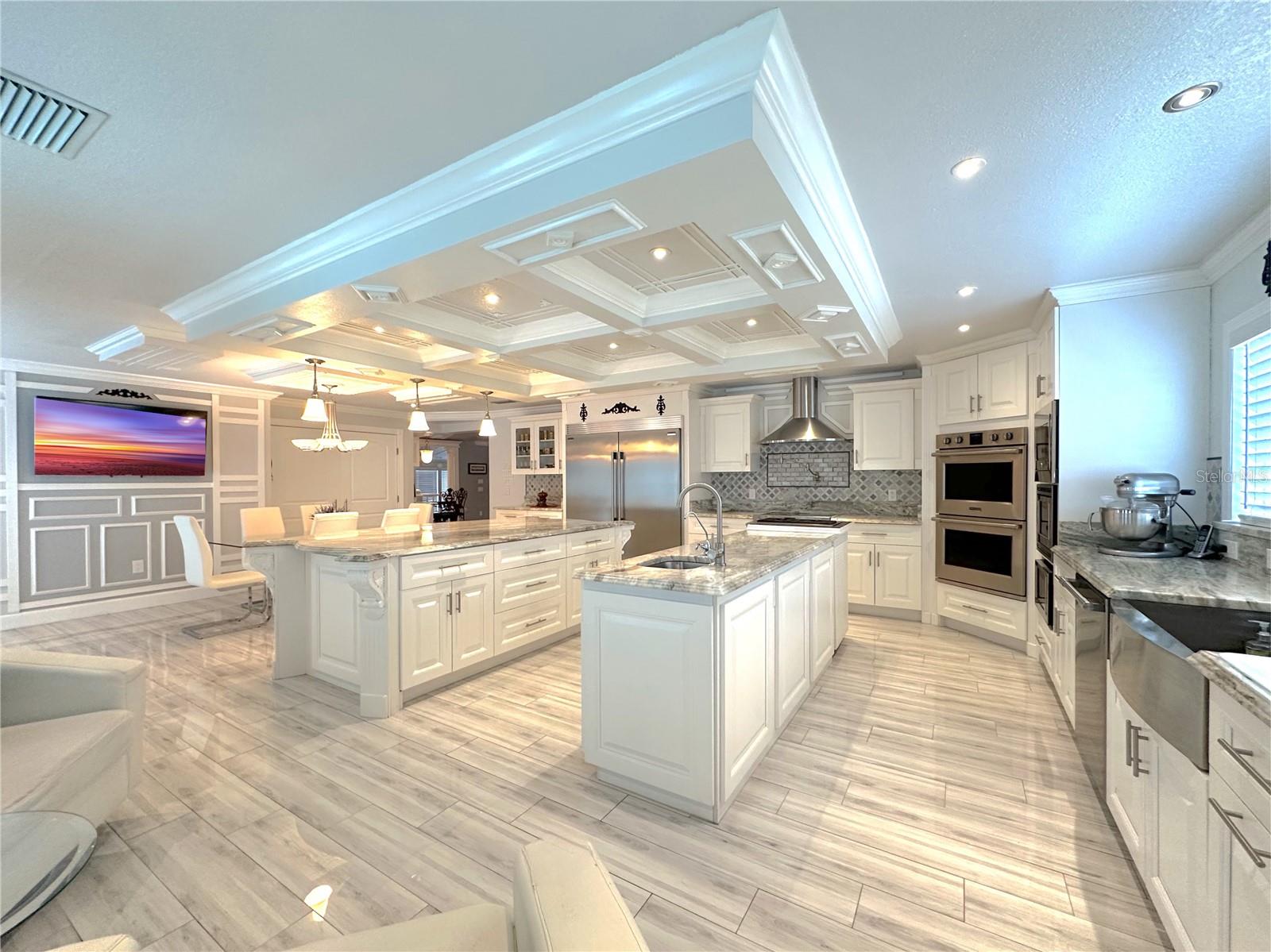 Image 38 of 48 For 8162 Oak Park Road