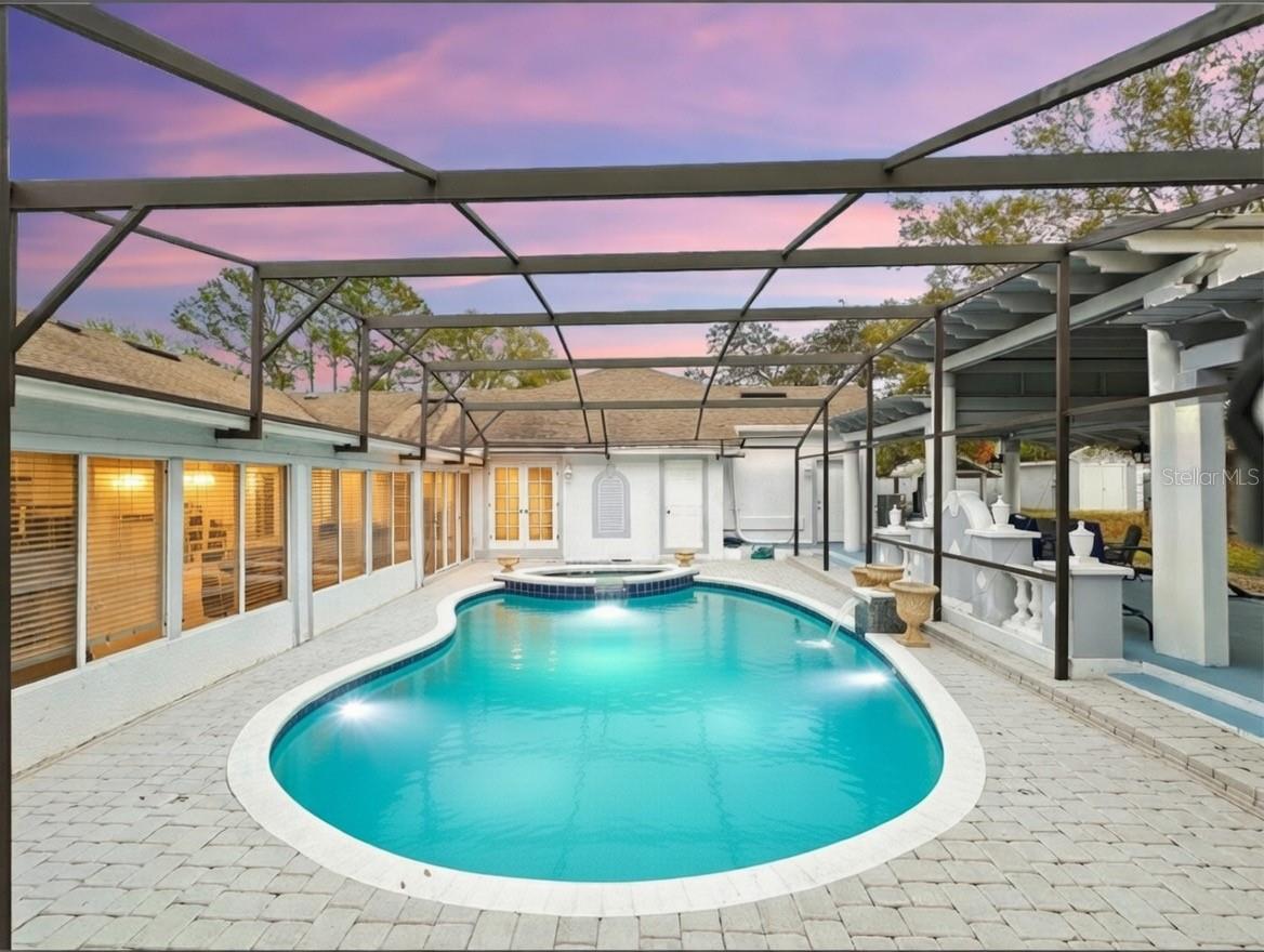 Image 43 of 48 For 8162 Oak Park Road