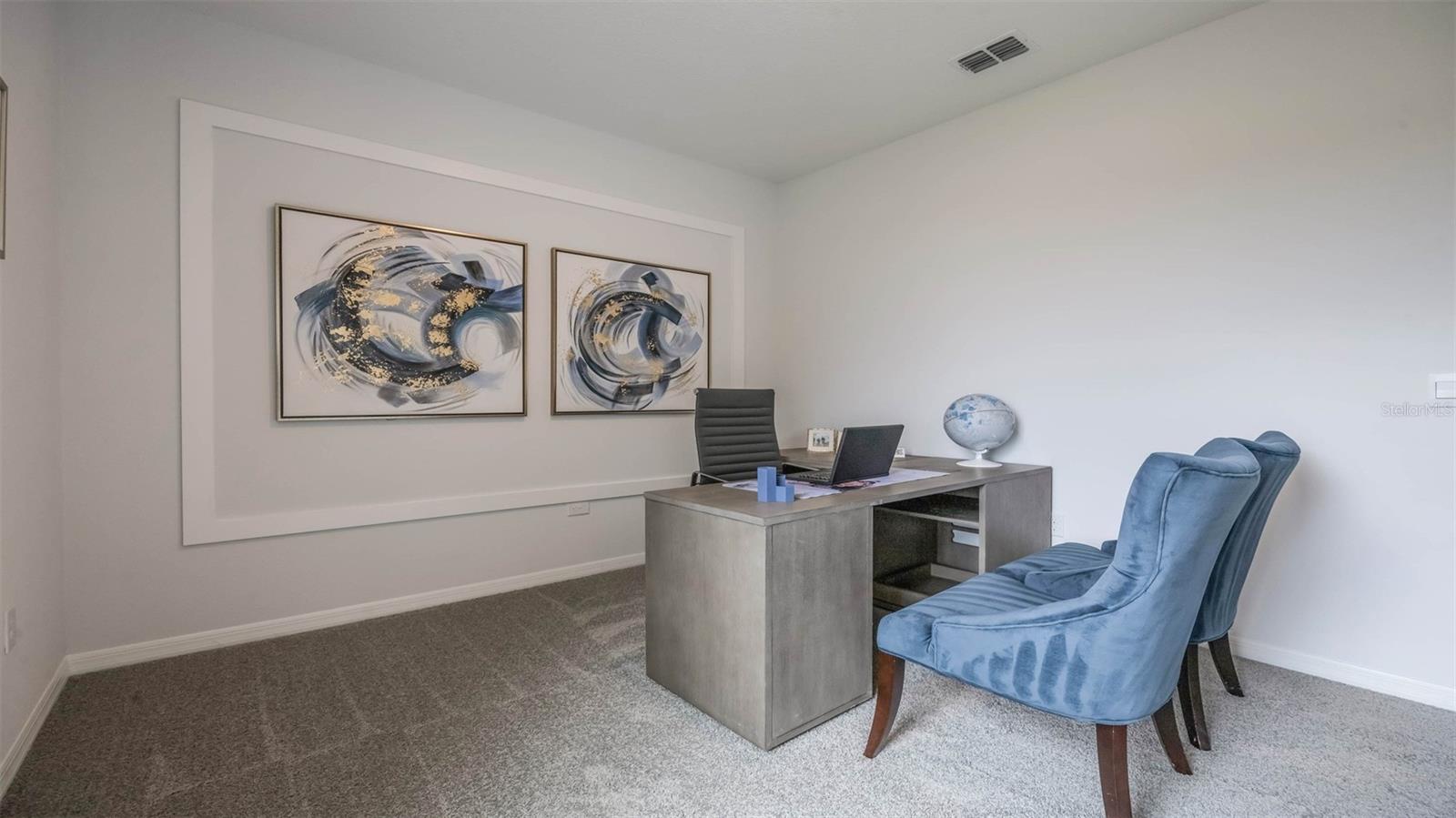 Image 36 of 73 For 2960 House Finch Road