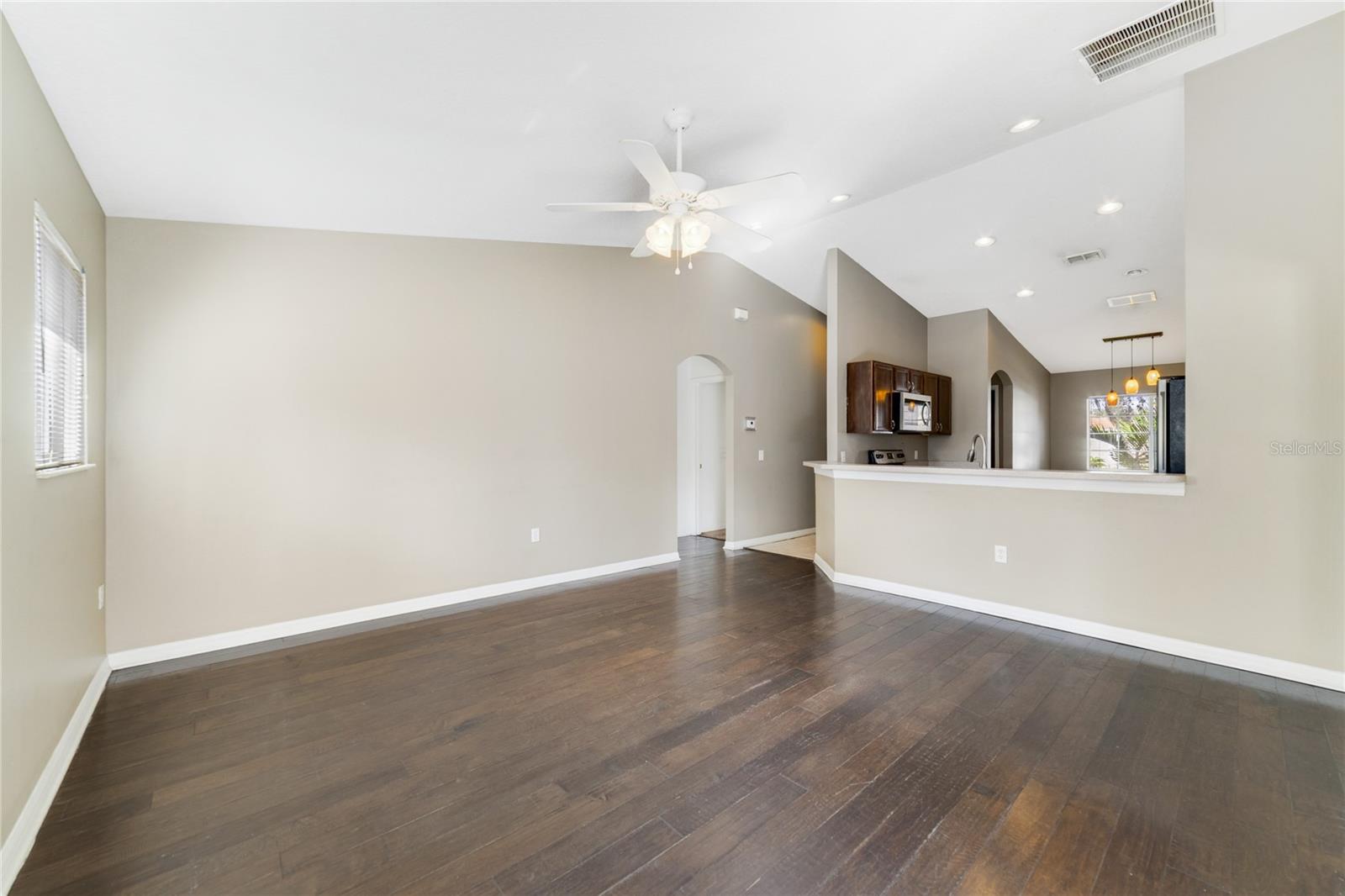 Image 10 of 26 For 226 Paradise Woods Court