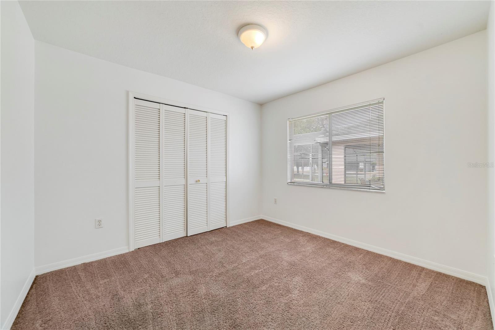 Image 21 of 26 For 226 Paradise Woods Court