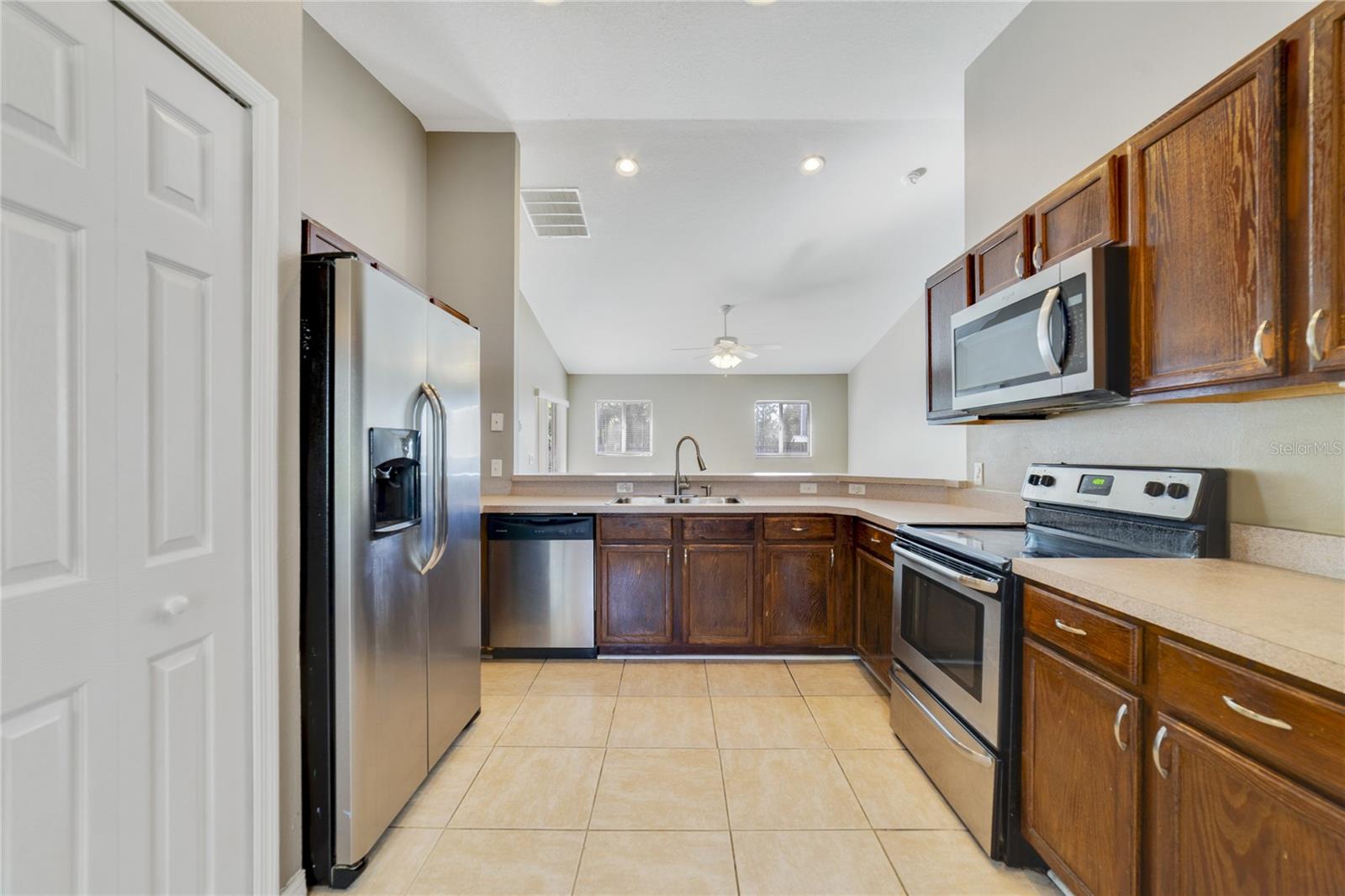 Image 3 of 26 For 226 Paradise Woods Court