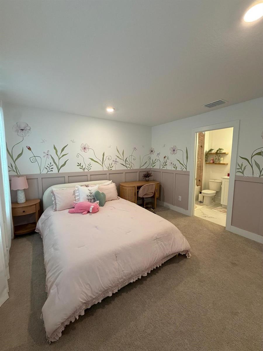 Image 36 of 44 For 17231 Melogold Way