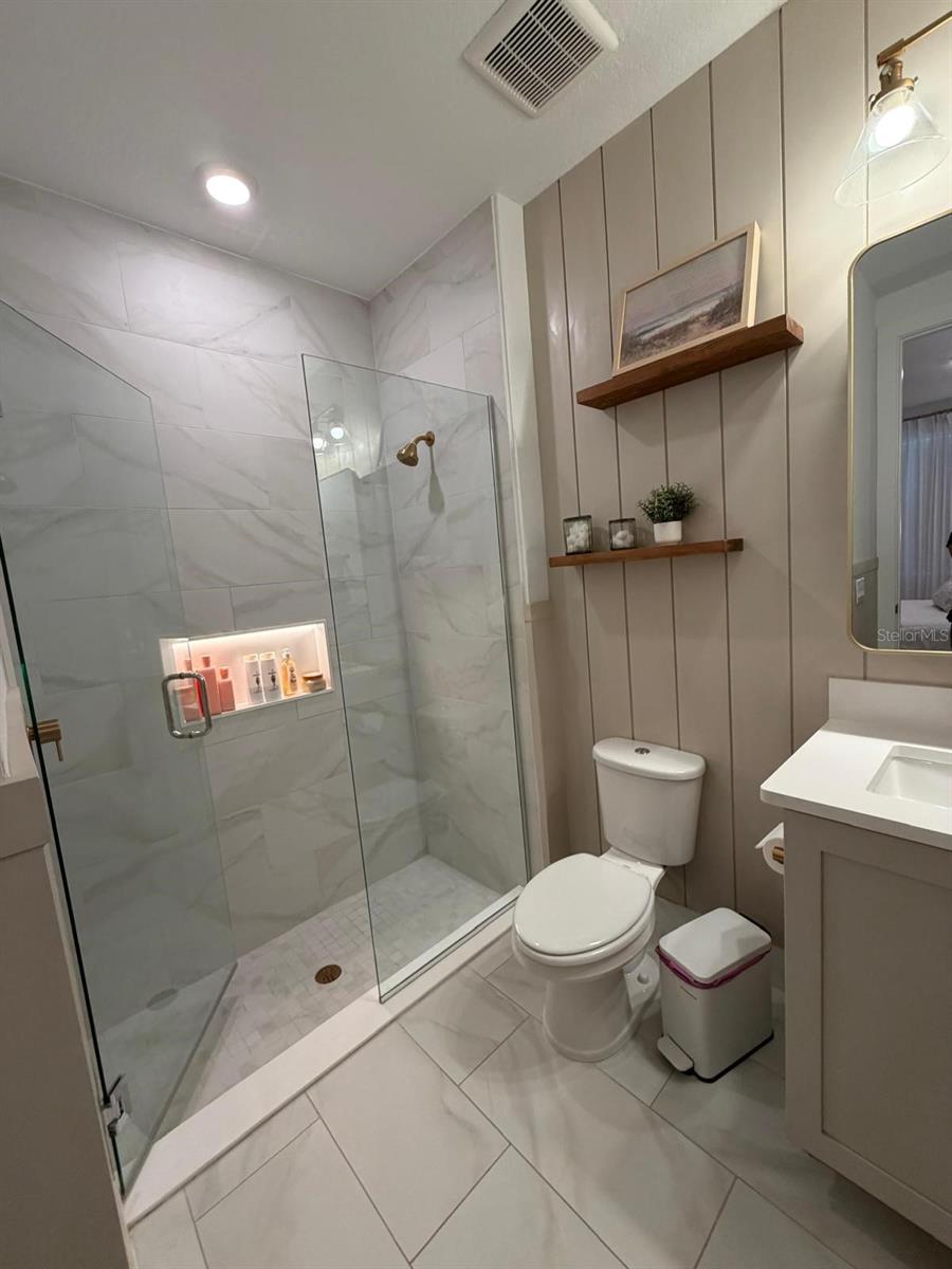 Image 39 of 44 For 17231 Melogold Way