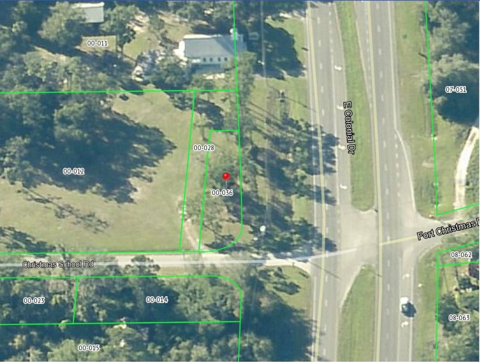 Image 2 of 4 For Colonial Drive