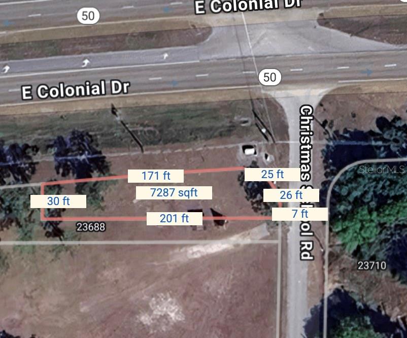 Image 3 of 4 For Colonial Drive