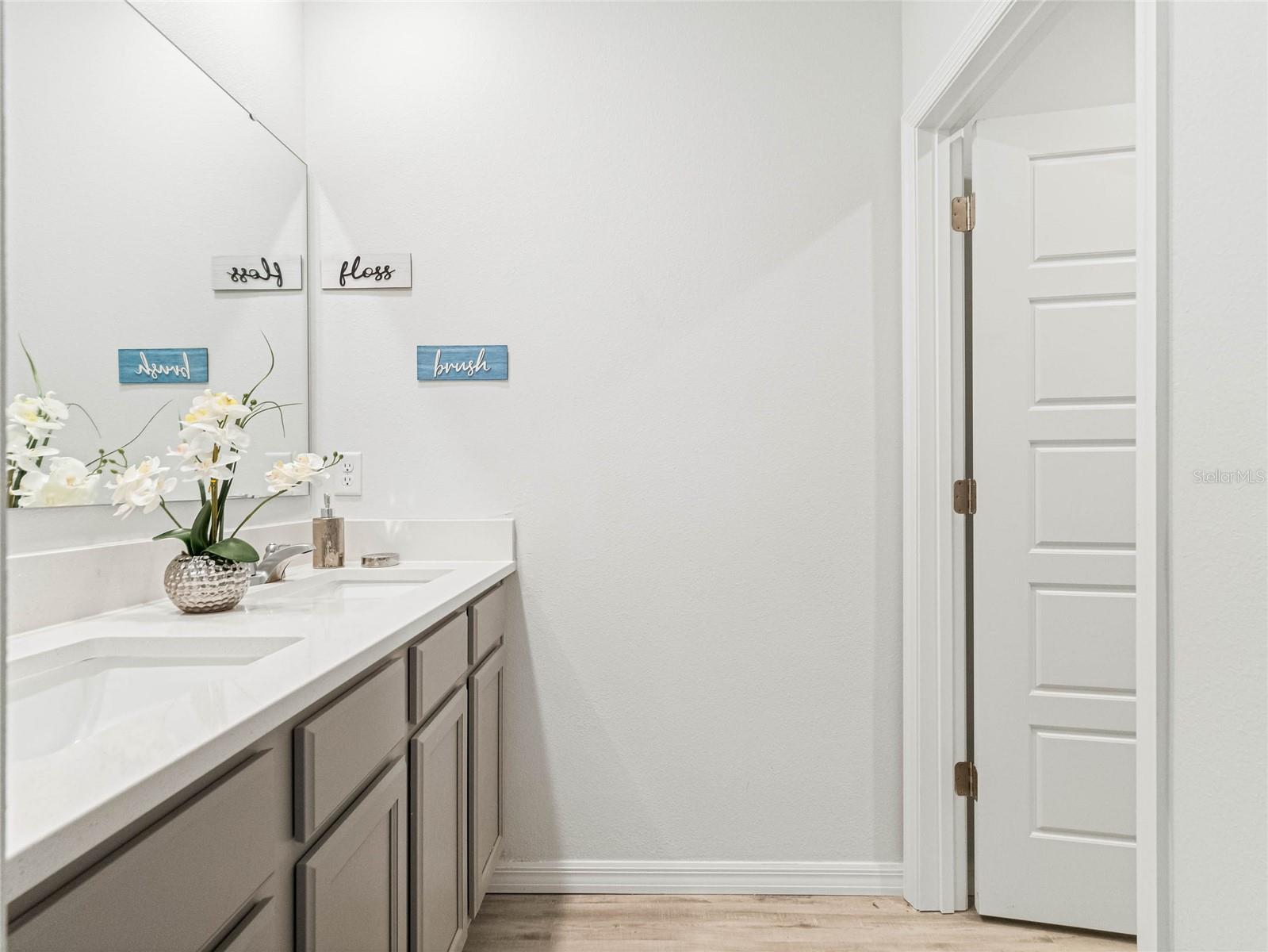 Image 30 of 33 For 7935 Forrest Fox Way