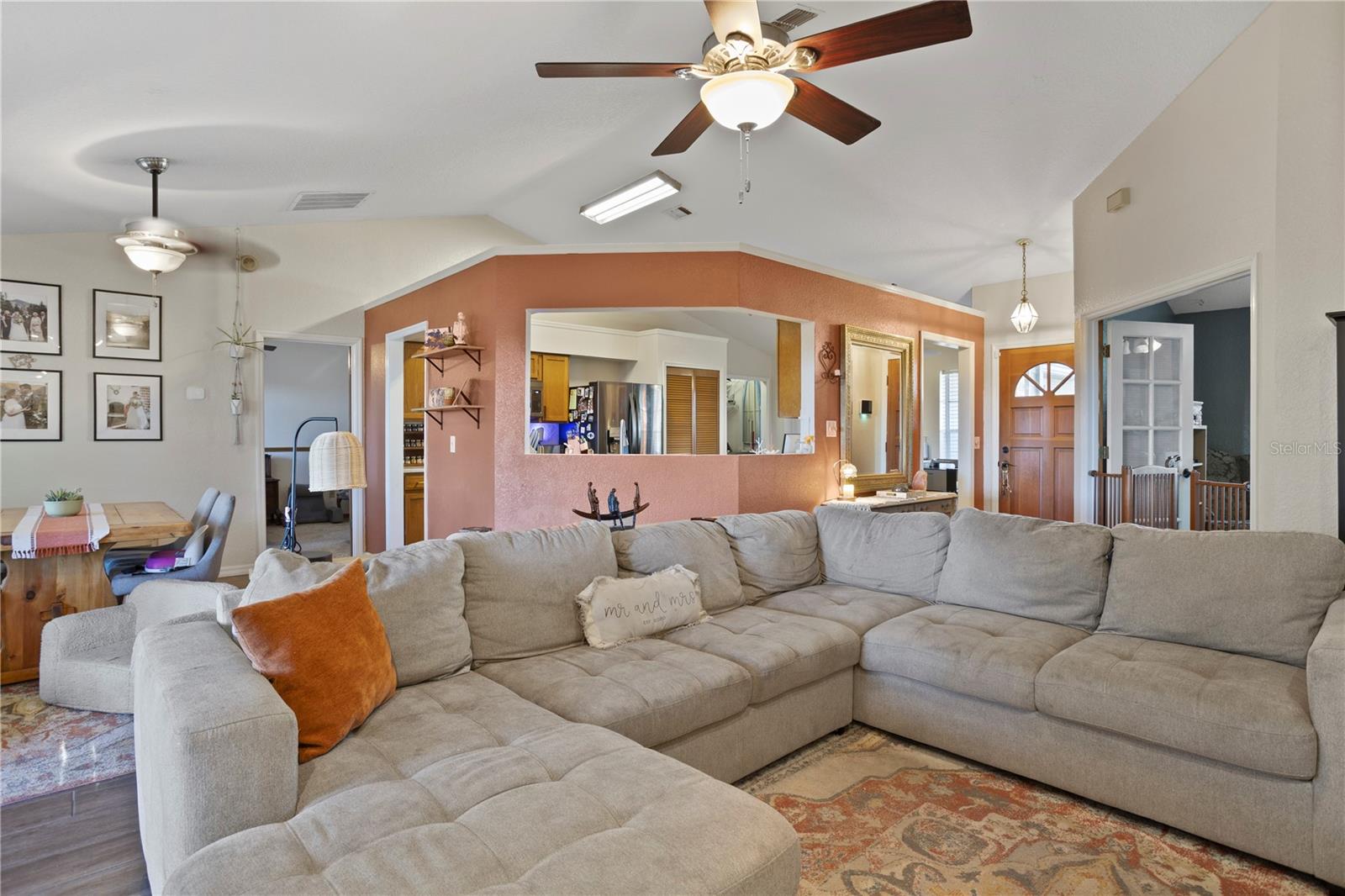 Image 10 of 50 For 707 Kellys Cove