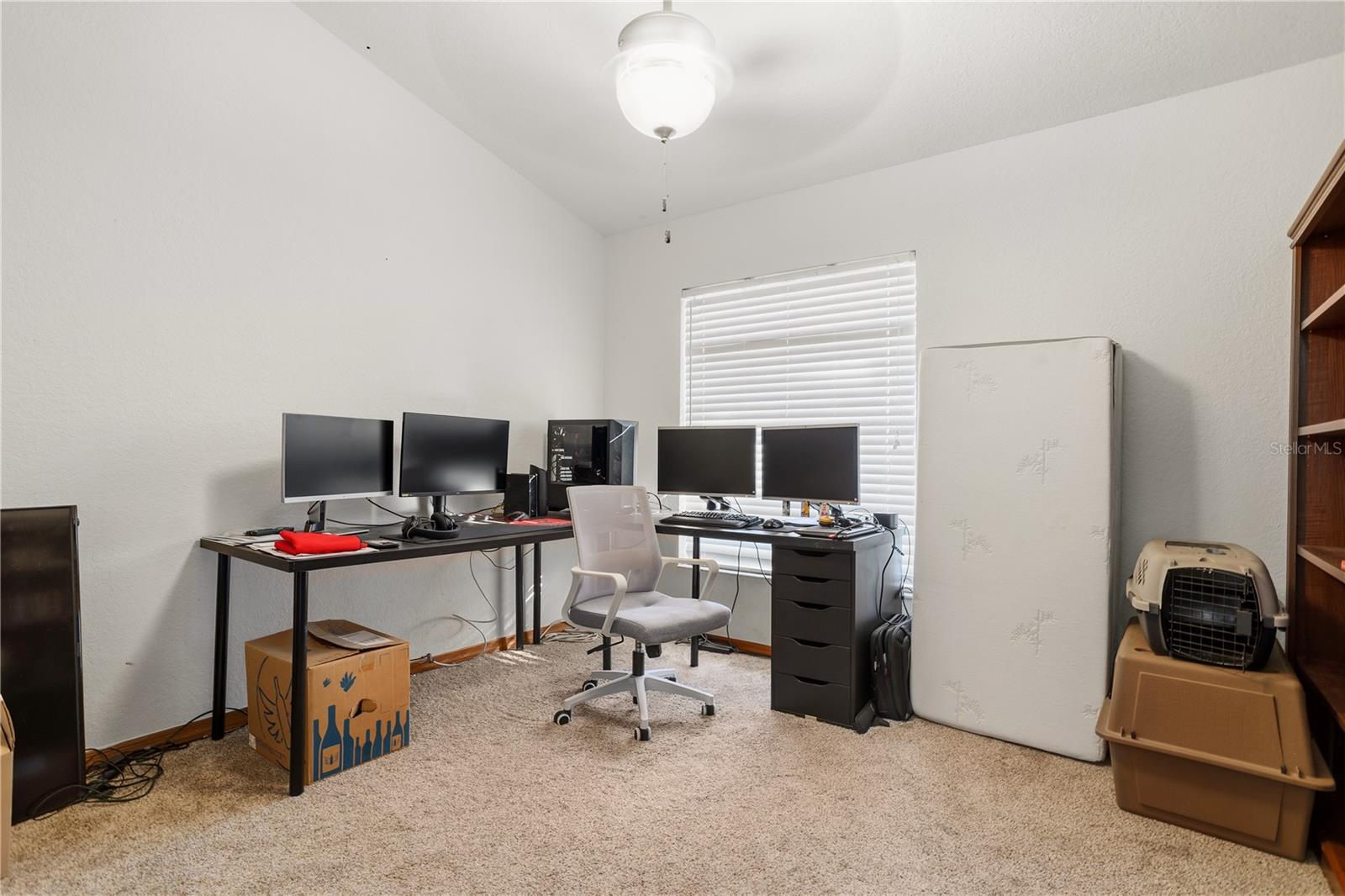 Image 30 of 50 For 707 Kellys Cove