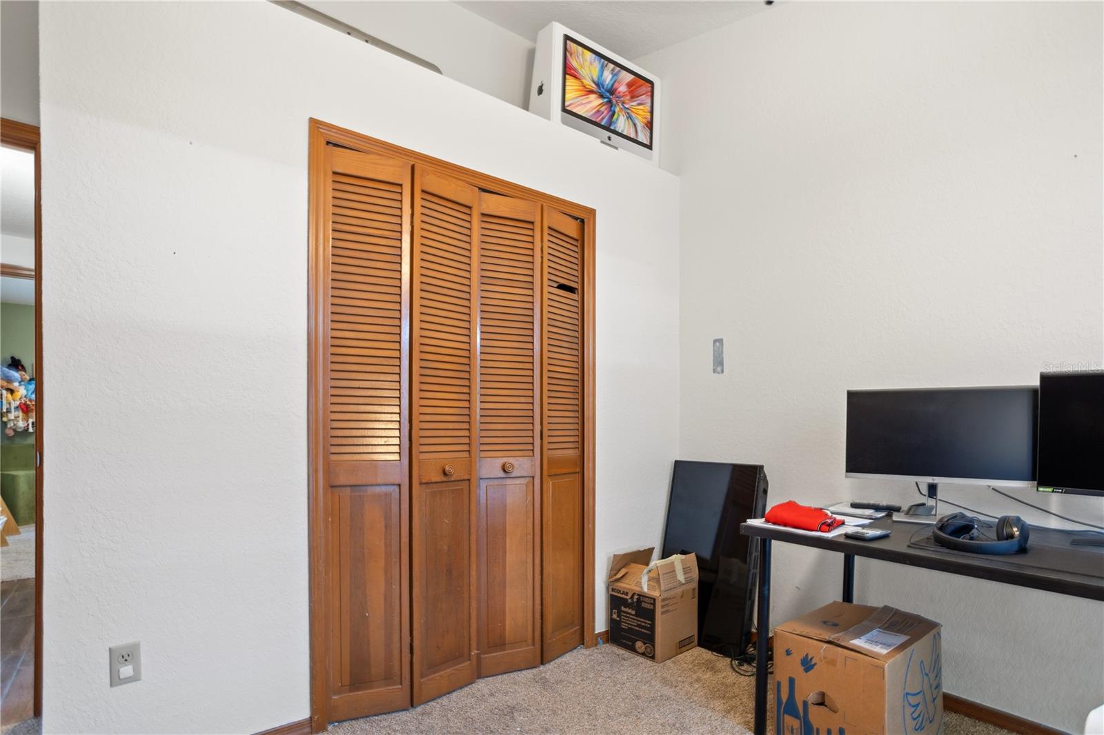 Image 31 of 50 For 707 Kellys Cove