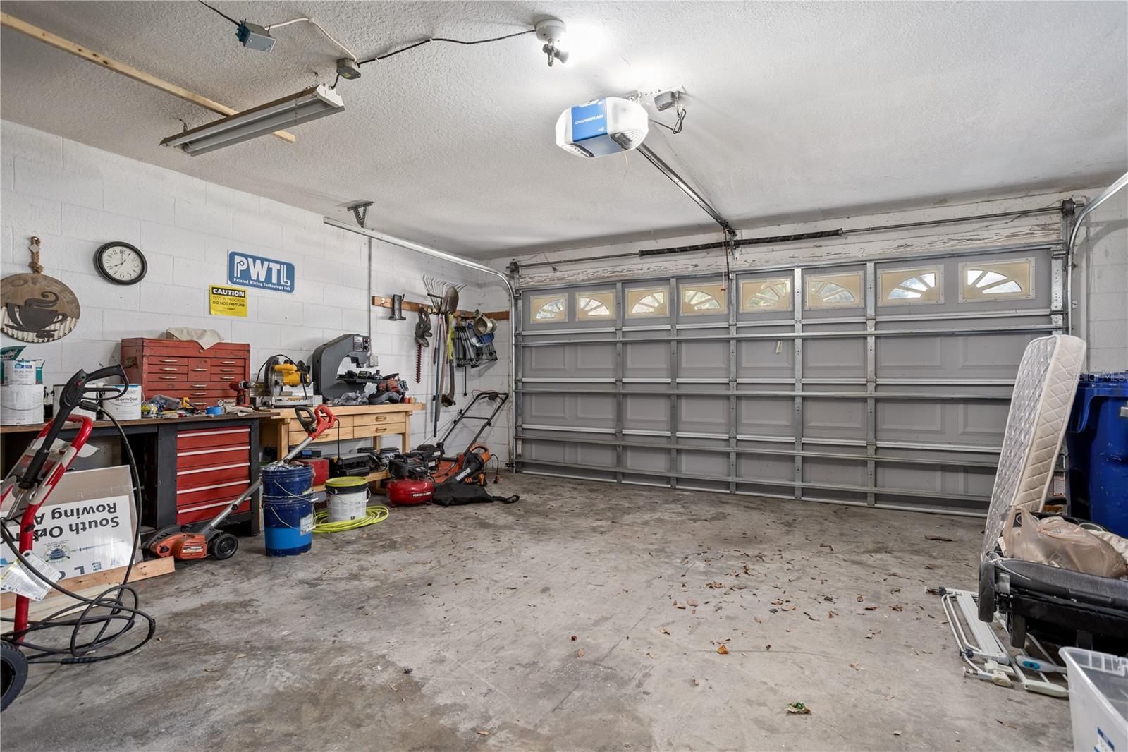 Image 34 of 50 For 707 Kellys Cove