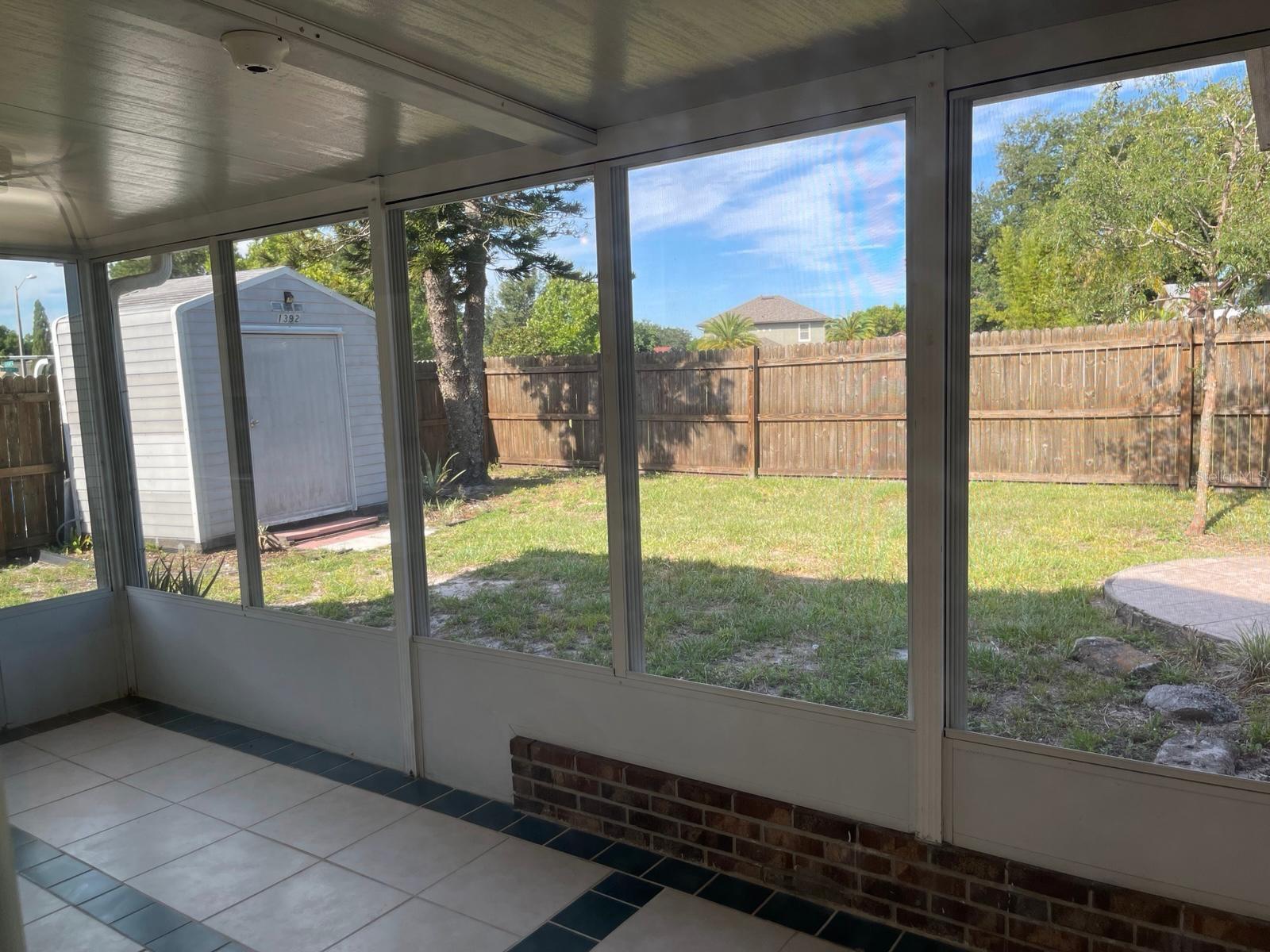 Image 15 of 39 For 1392 San Diego Court