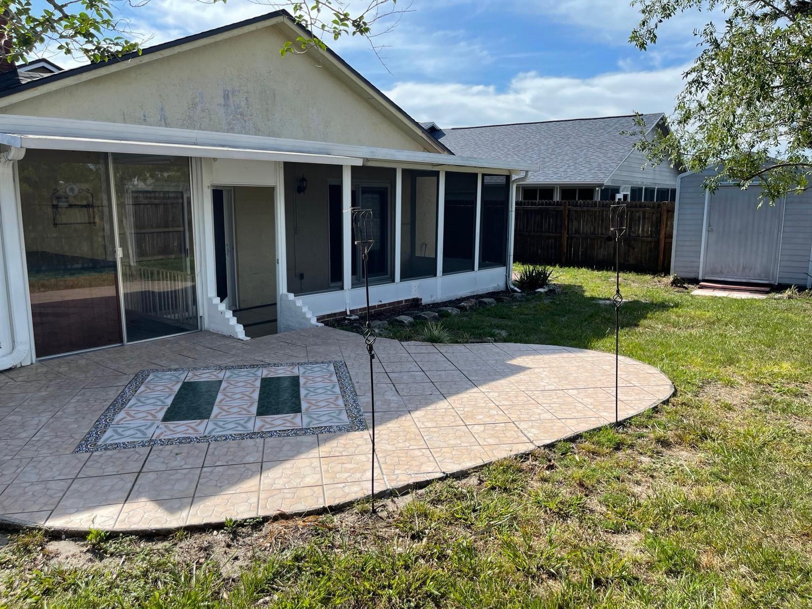 Image 31 of 39 For 1392 San Diego Court