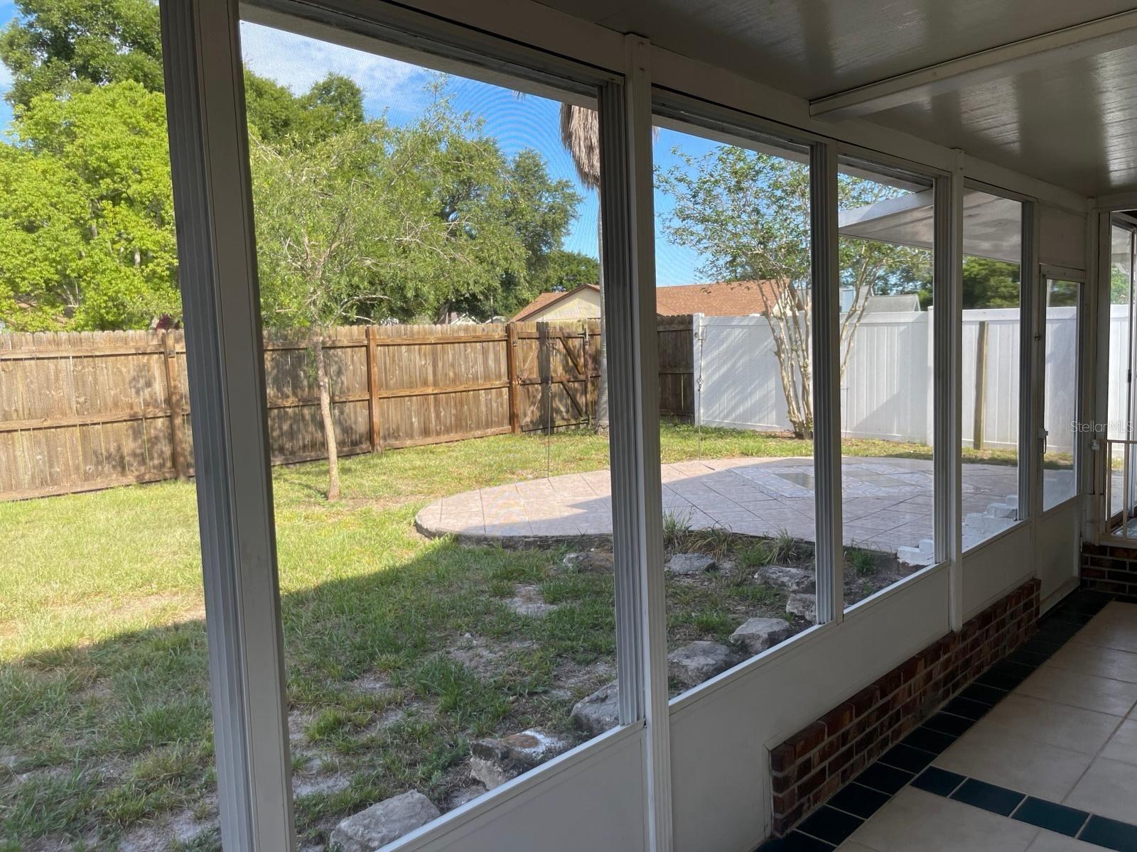 Image 34 of 39 For 1392 San Diego Court