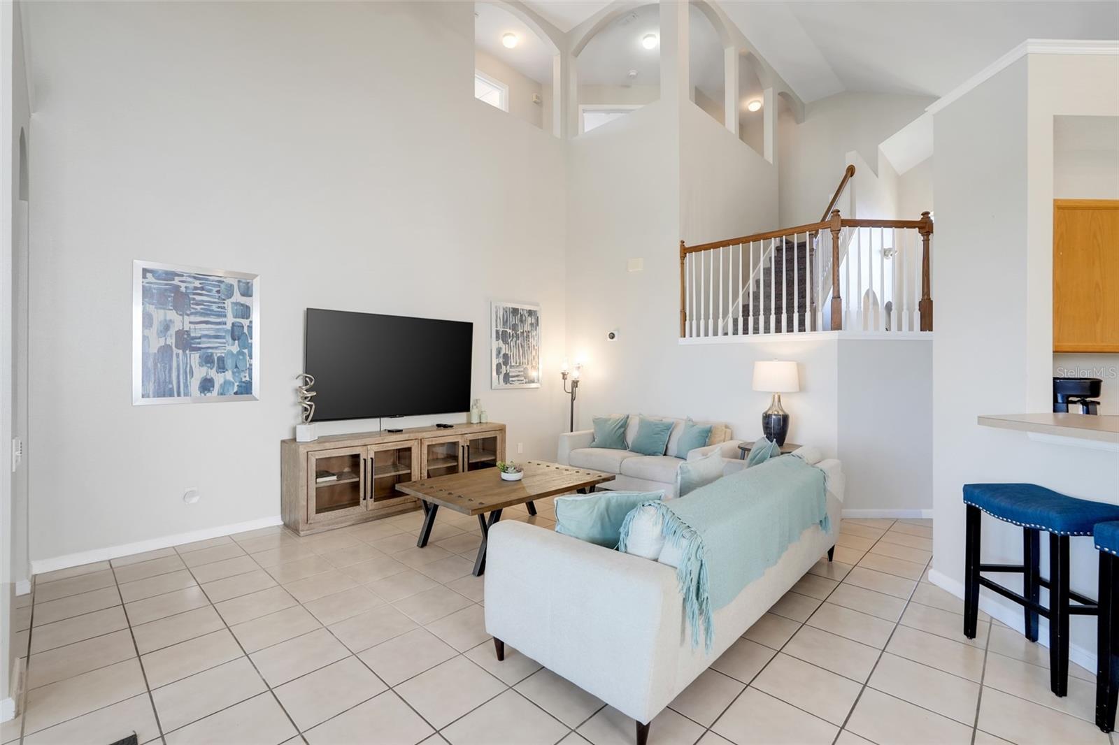 Image 10 of 59 For 8202 Fan Palm Way