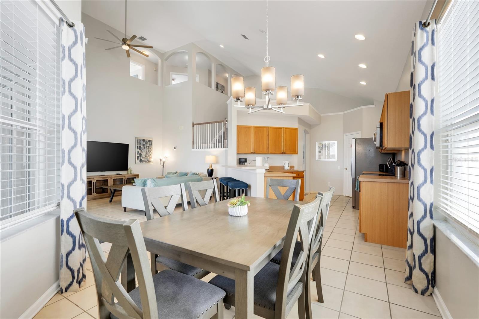 Image 13 of 59 For 8202 Fan Palm Way