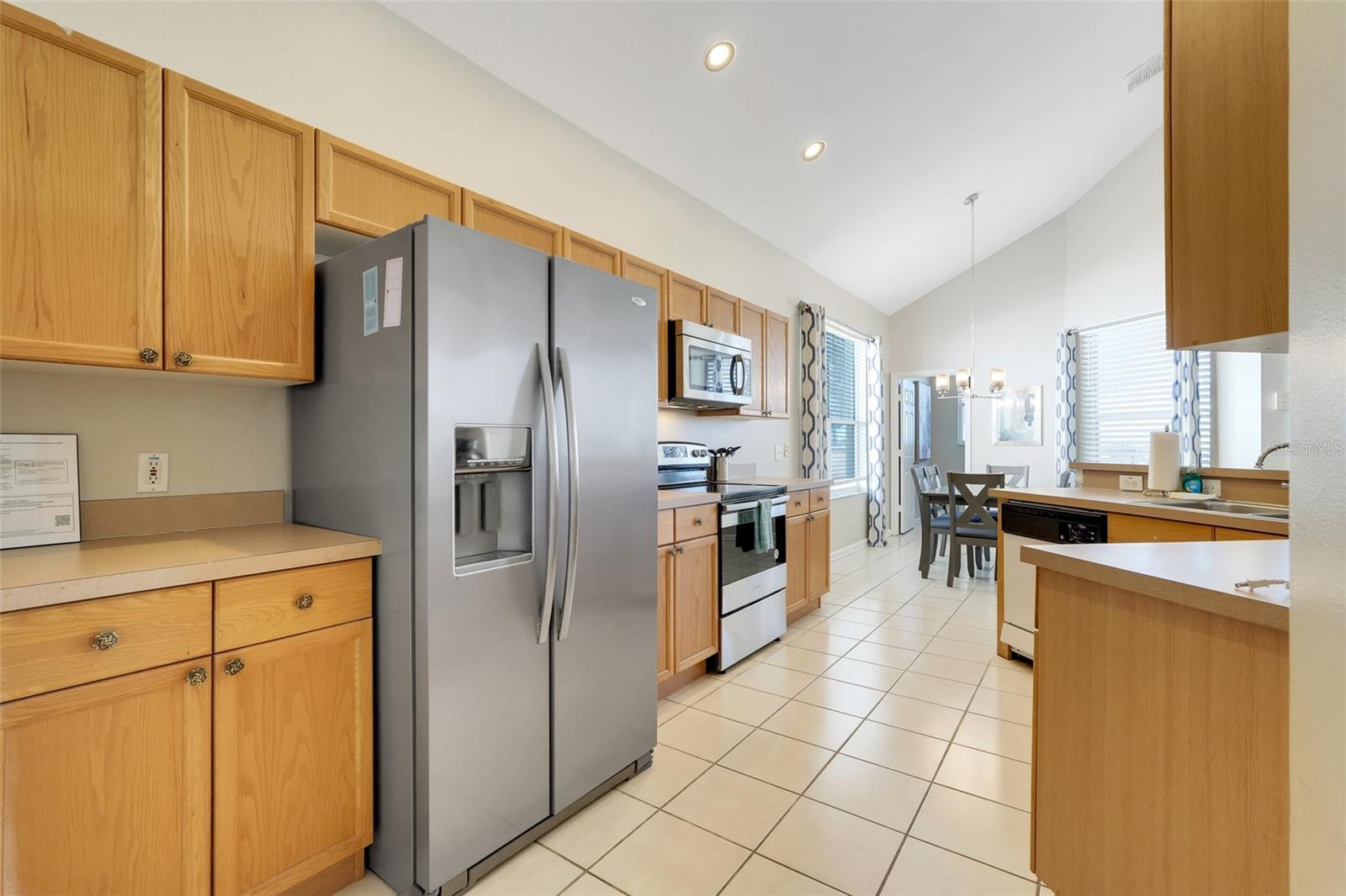 Image 16 of 59 For 8202 Fan Palm Way