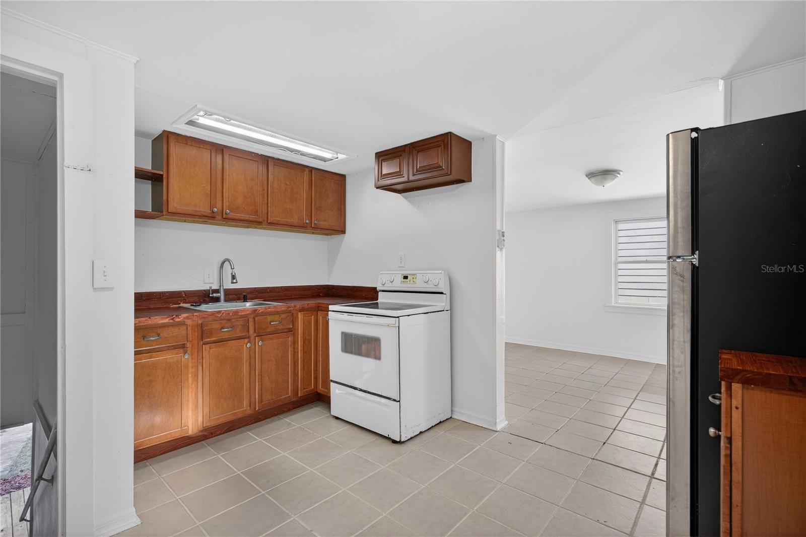 Image 46 of 61 For 922 Washington Avenue