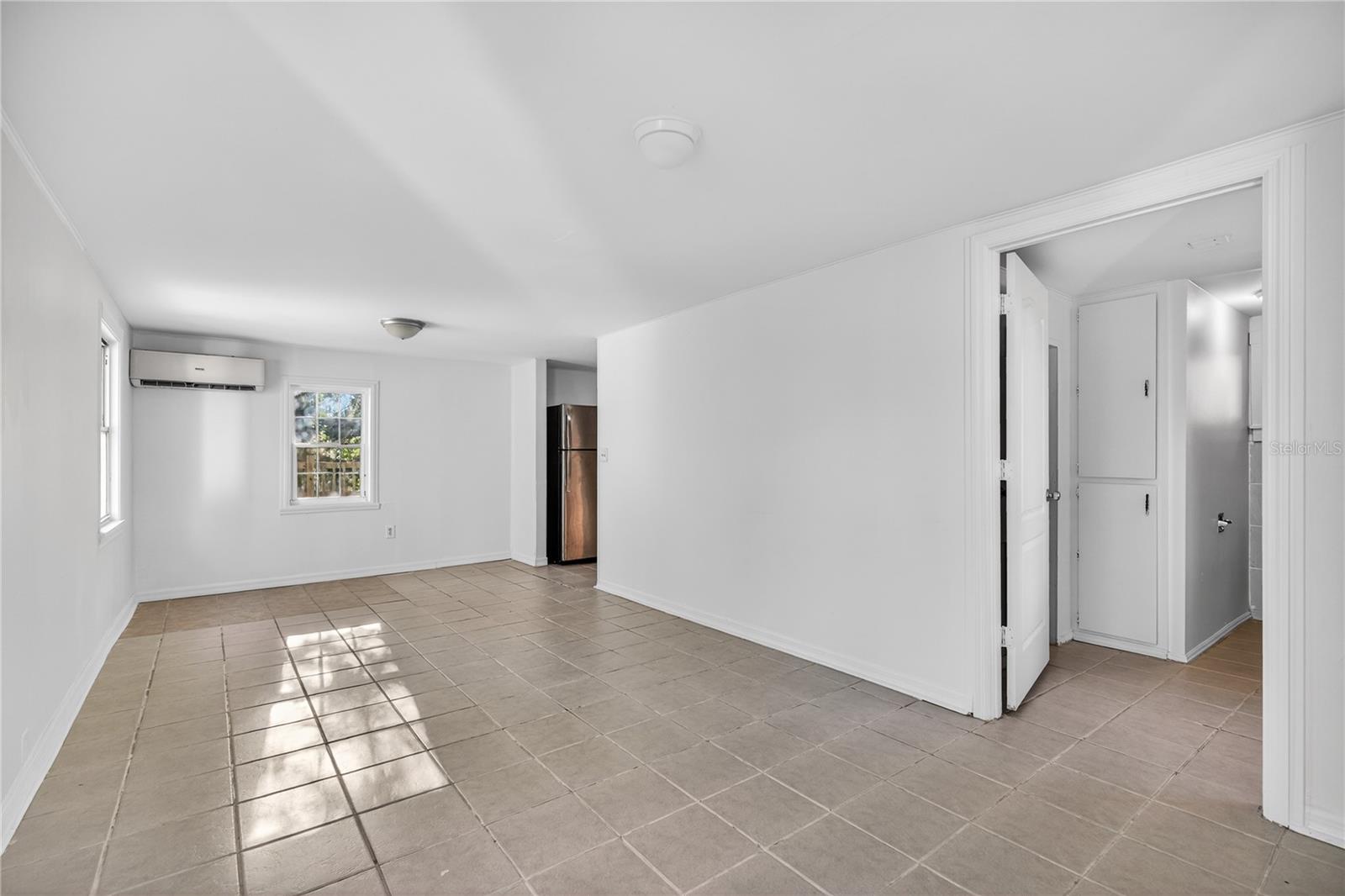 Image 50 of 61 For 922 Washington Avenue