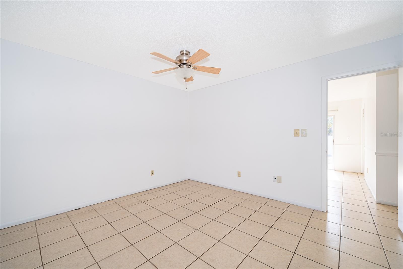 Image 11 of 25 For 8024 Woodduck Drive