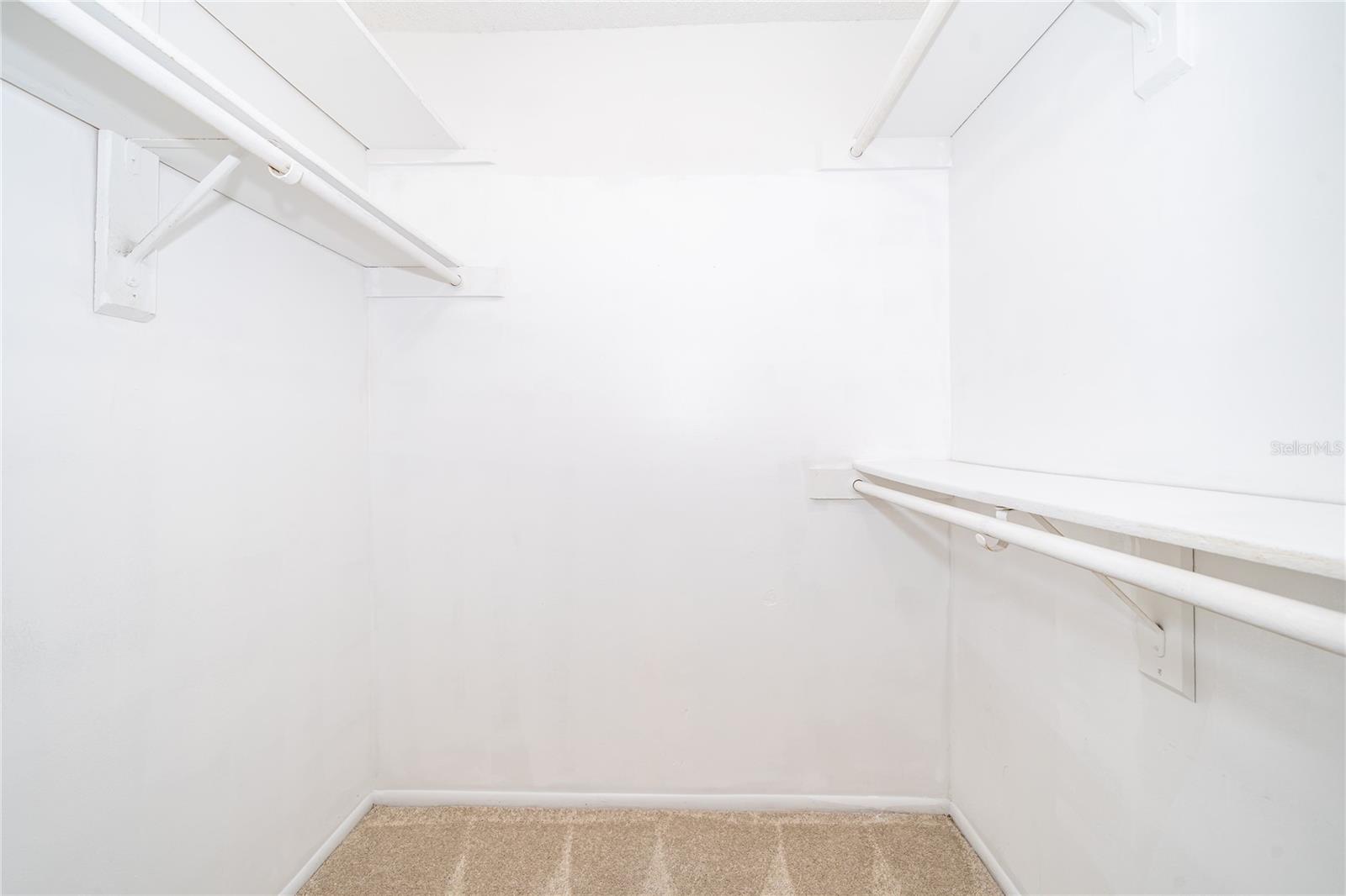 Image 17 of 25 For 8024 Woodduck Drive