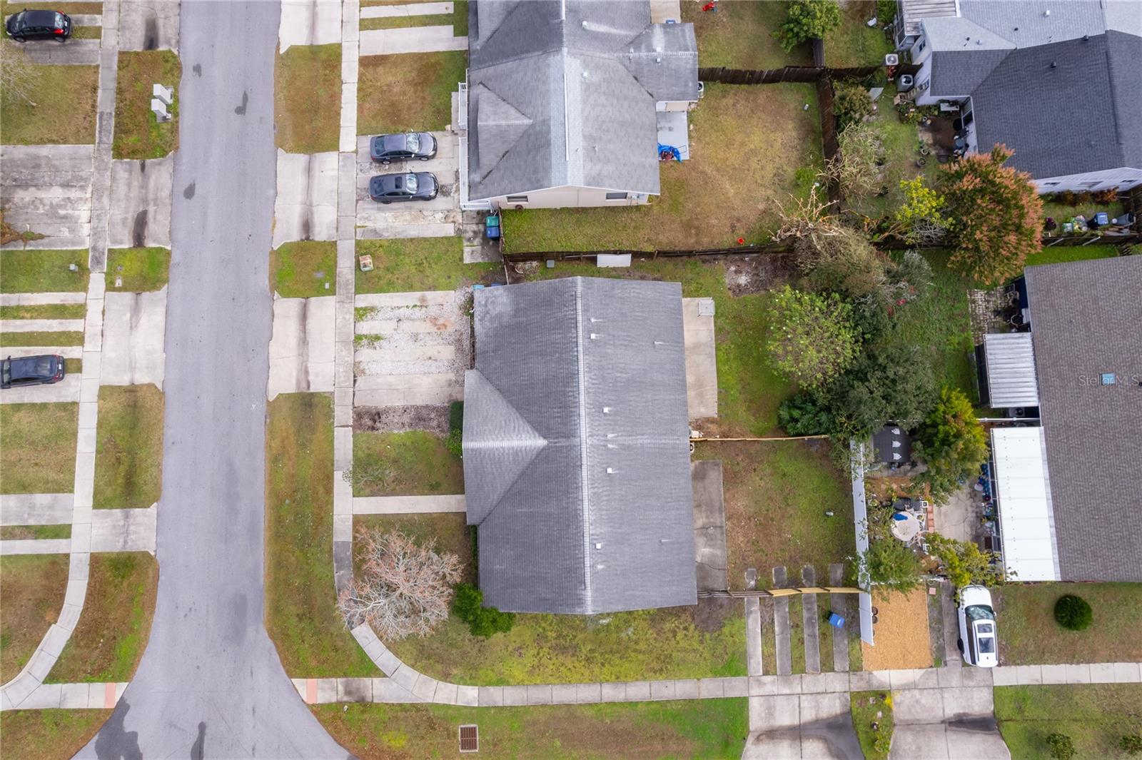 Image 3 of 25 For 8024 Woodduck Drive