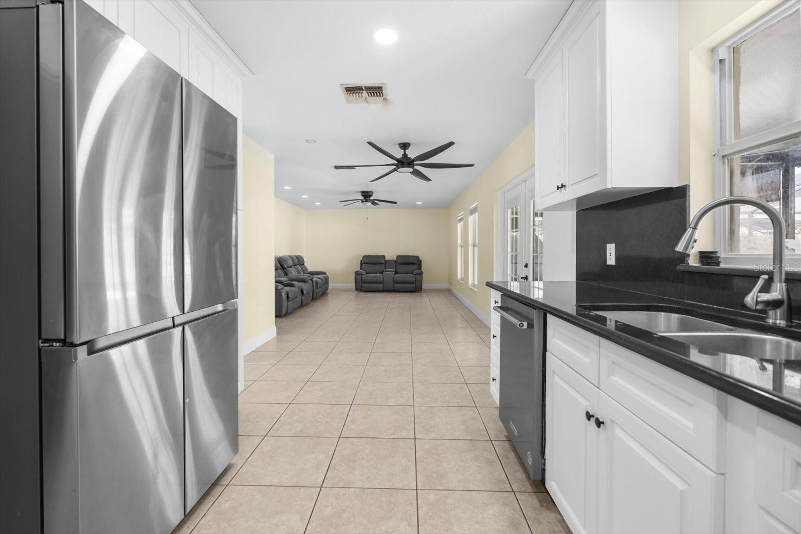 Image 11 of 30 For 3006 Natoma Way