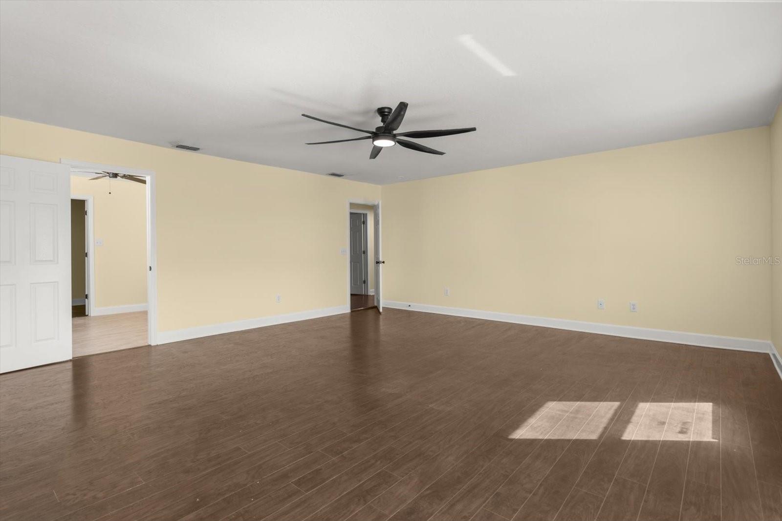 Image 17 of 30 For 3006 Natoma Way