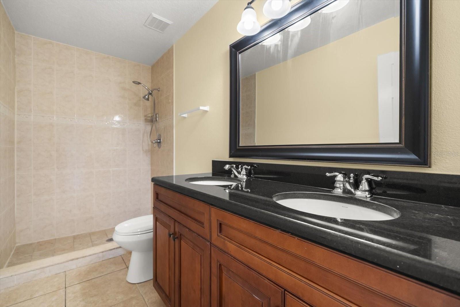 Image 28 of 30 For 3006 Natoma Way