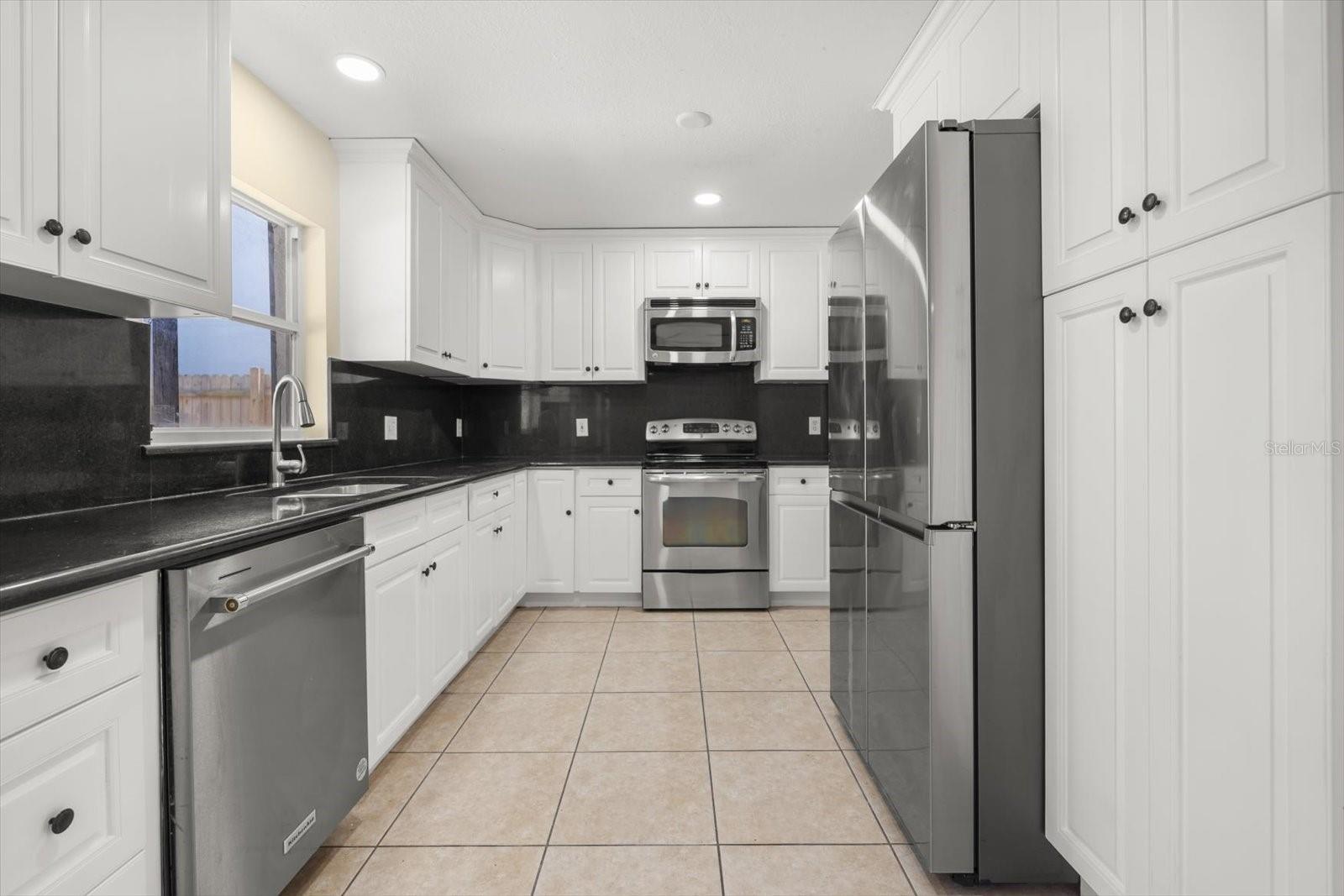 Image 8 of 30 For 3006 Natoma Way