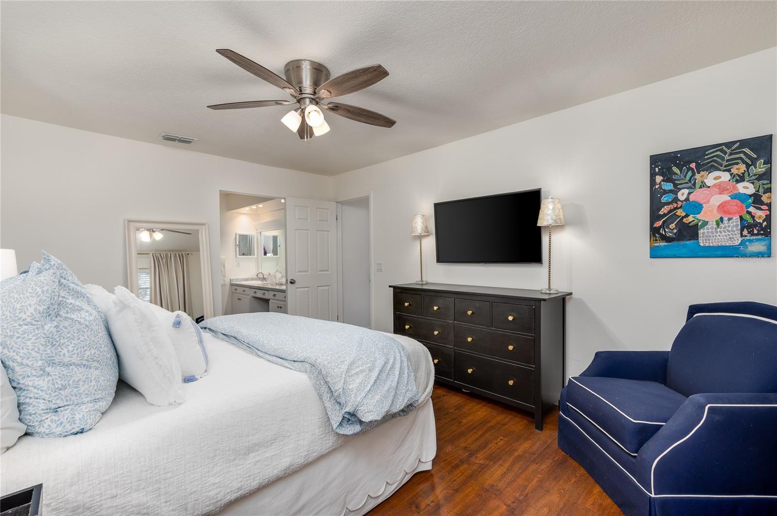 Image 13 of 29 For 958 Southridge Trail