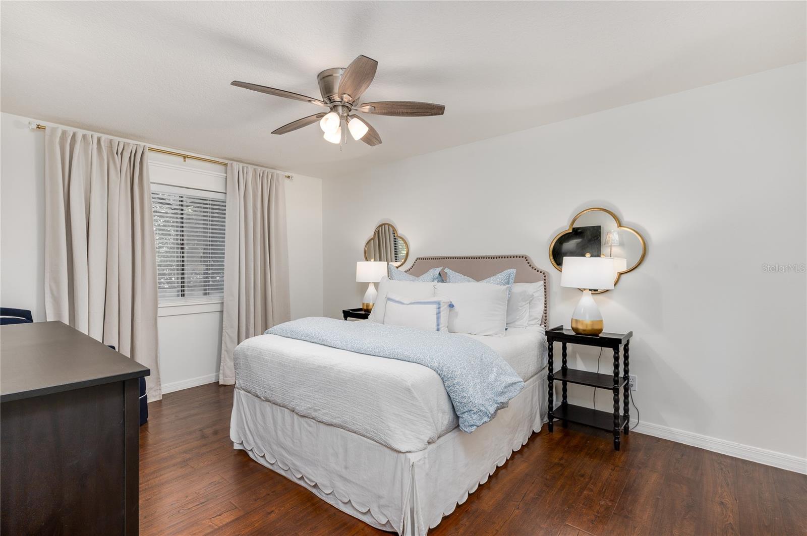 Image 14 of 29 For 958 Southridge Trail