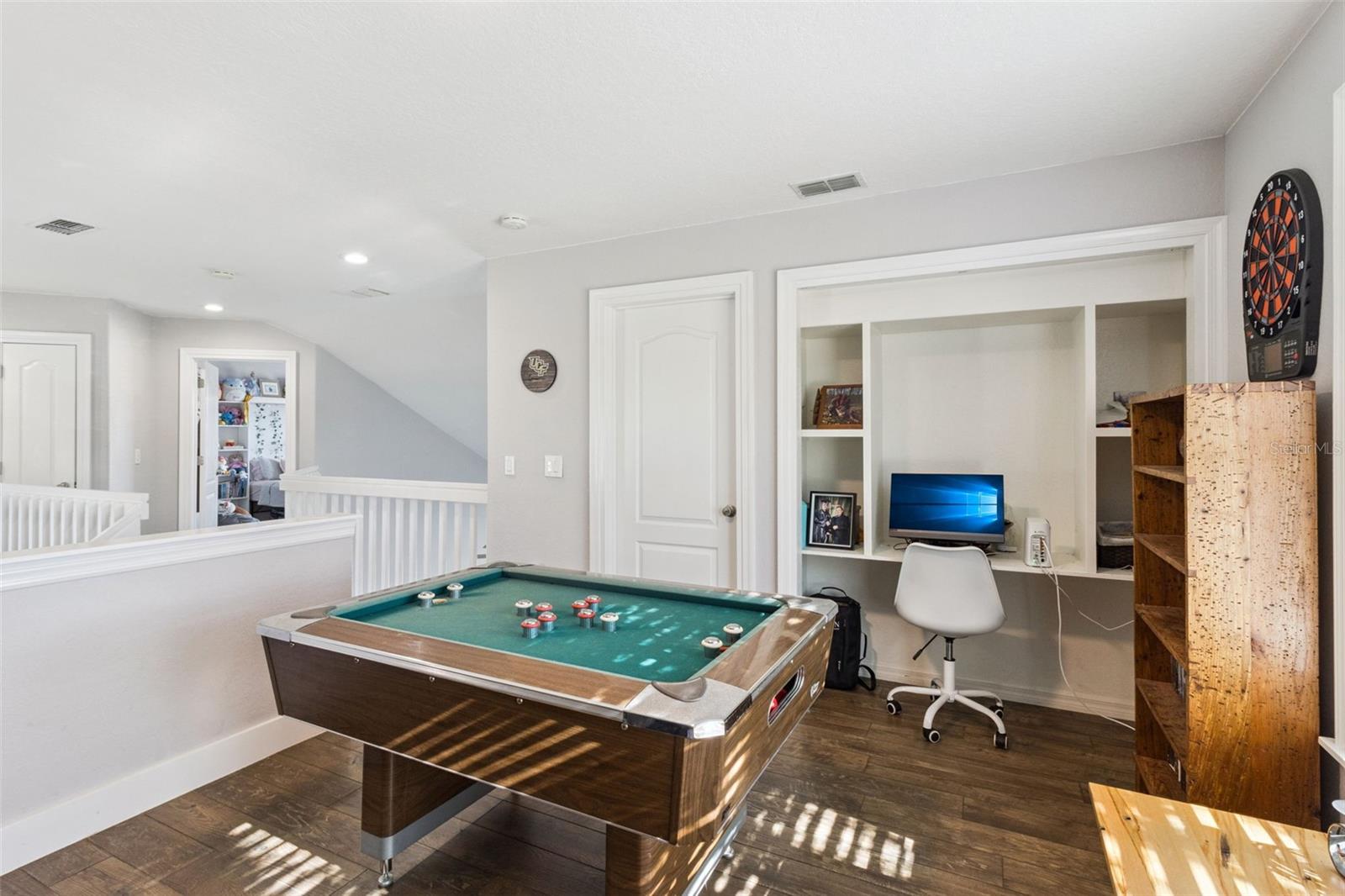 Image 23 of 42 For 2709 Regency Oak Lane