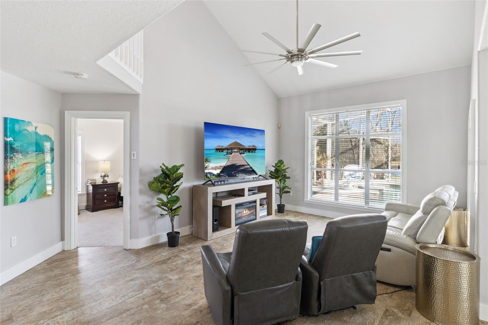 Image 3 of 42 For 2709 Regency Oak Lane