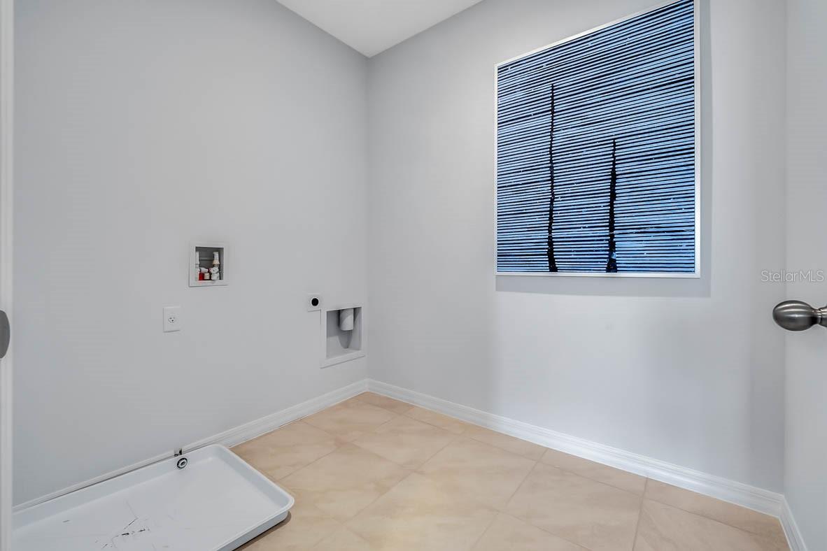 Image 22 of 22 For 4227 Fennec Fox Way