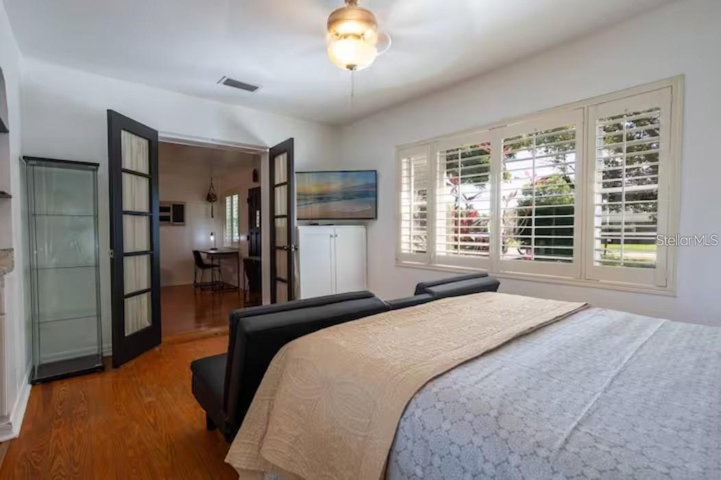 Image 16 of 38 For 3120 Peel Avenue